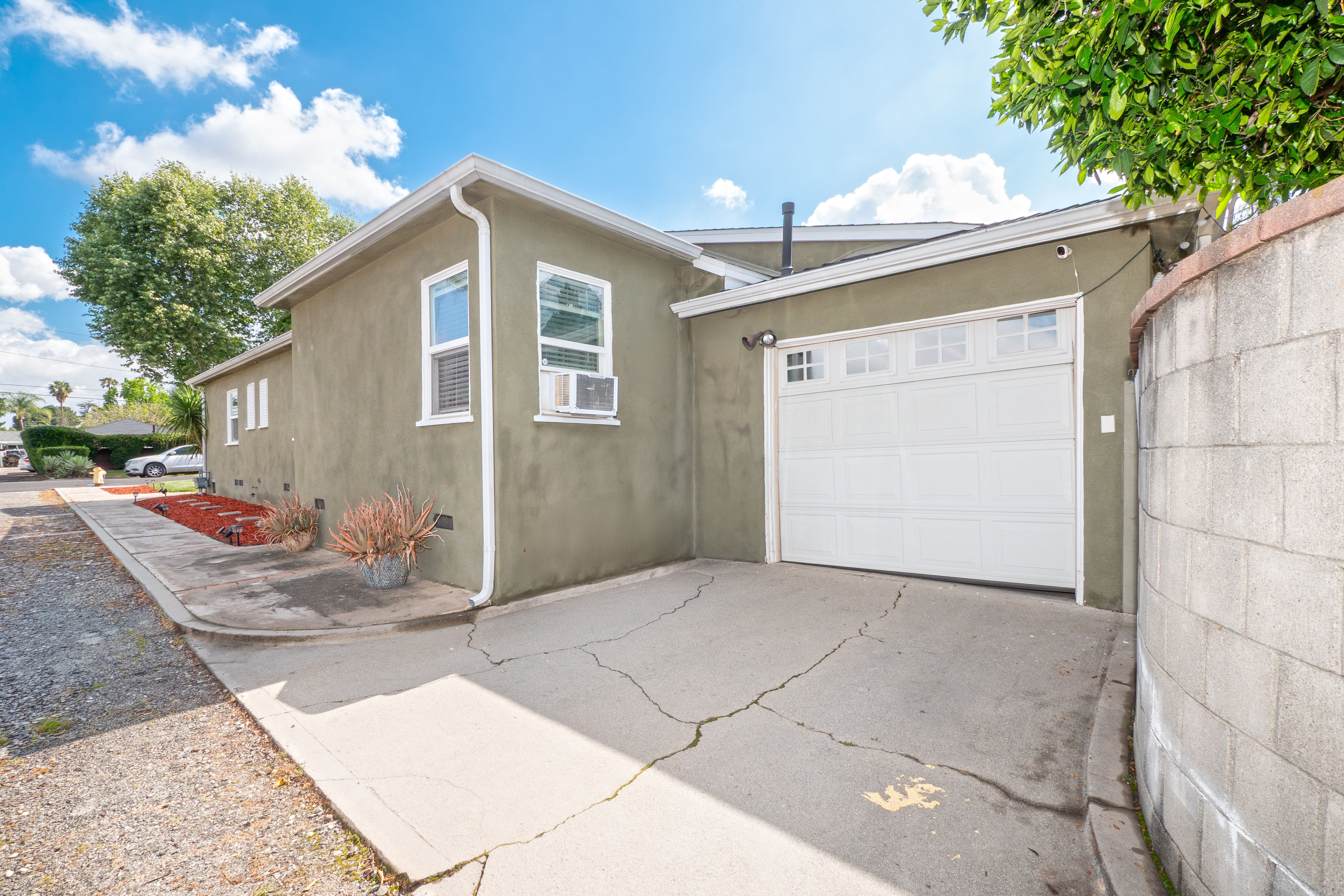  4290 Oakwood Place, Riverside, CA 92506 - 物件實景