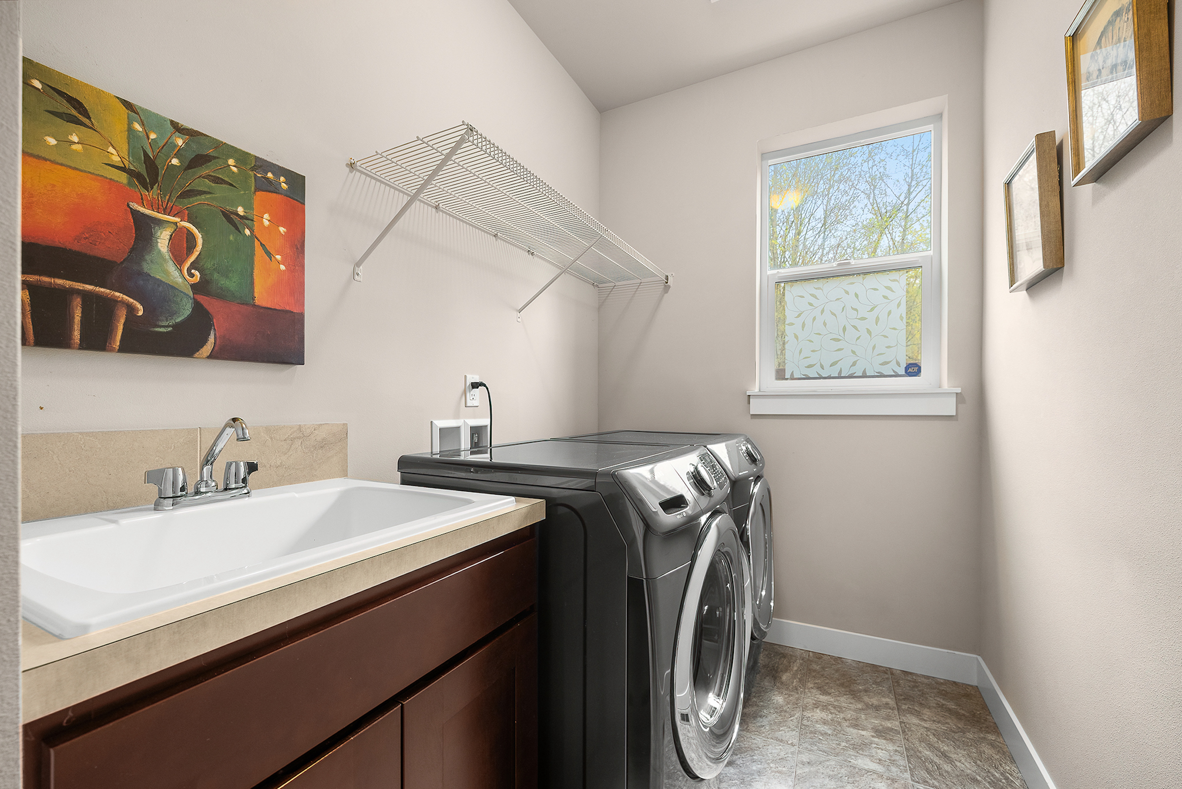  Bright & Cozy Foxglove Hill Home - 物件實景