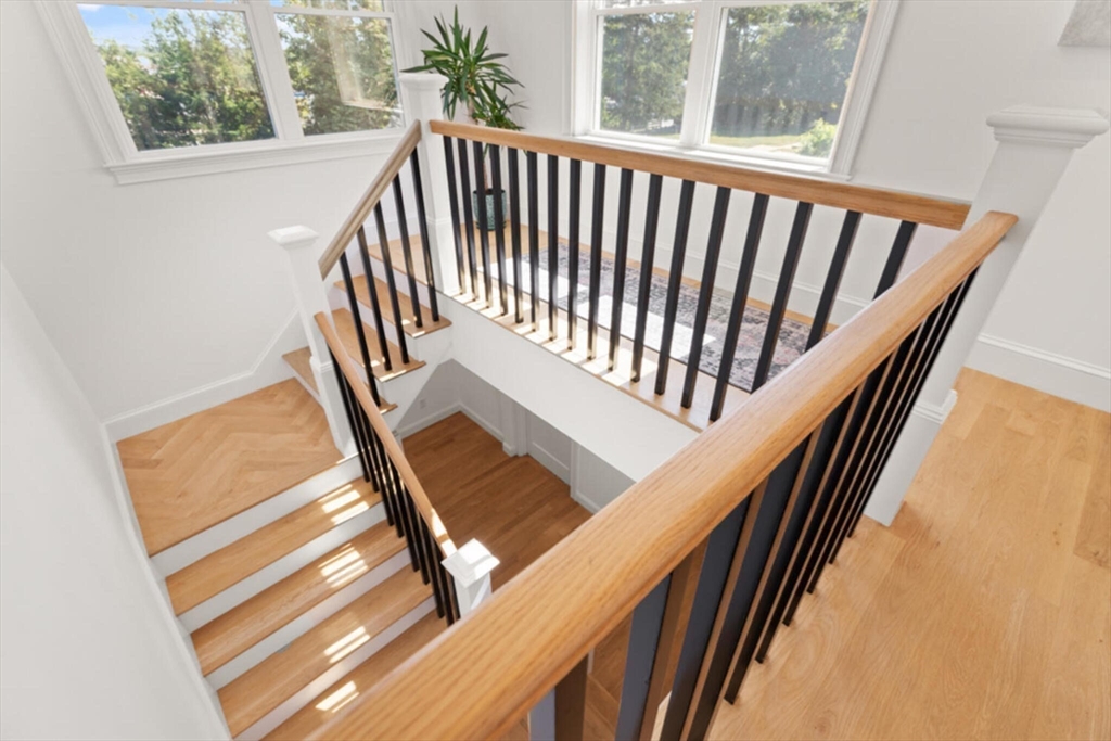 Braintree, Massachusetts, 02184, United States, 3 Bedrooms Bedrooms, ,5 BathroomsBathrooms,Residential,For Sale,1940889
