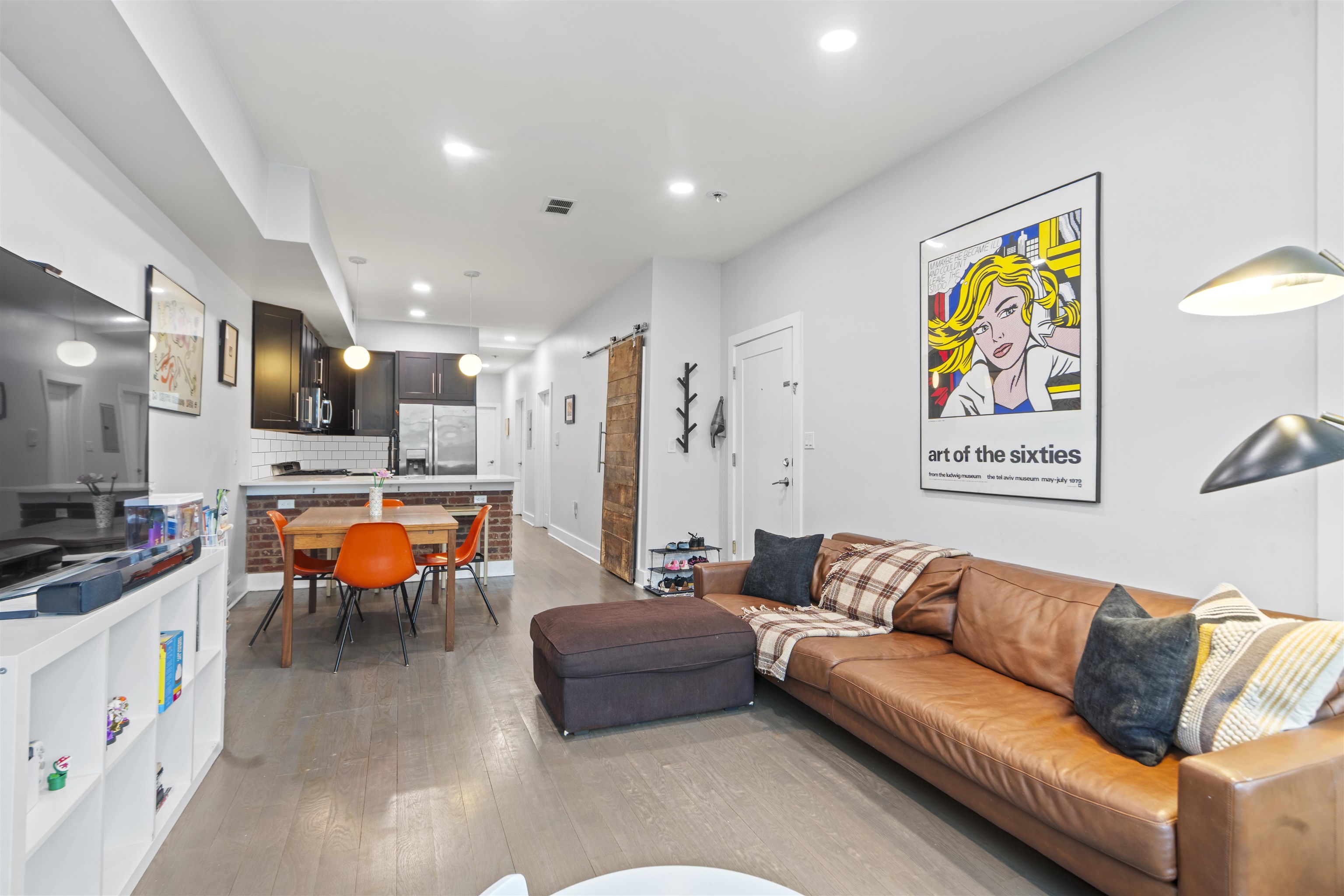 Jersey City, New Jersey, 07307, United States, 3 Bedrooms Bedrooms, ,2 BathroomsBathrooms,Residential,For Sale,1916782