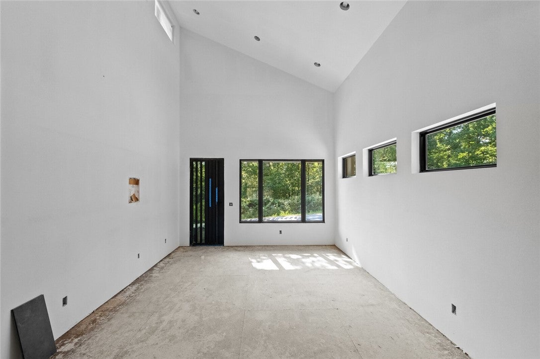 Bella Vista, Arkansas, 72714, United States, 2 Bedrooms Bedrooms, ,2 BathroomsBathrooms,Residential,For Sale,1997374