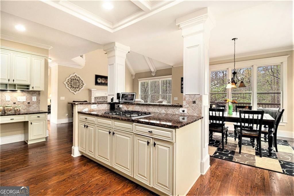 Douglasville, Georgia, 30135, United States, 5 Bedrooms Bedrooms, ,4 BathroomsBathrooms,Residential,For Sale,1886853