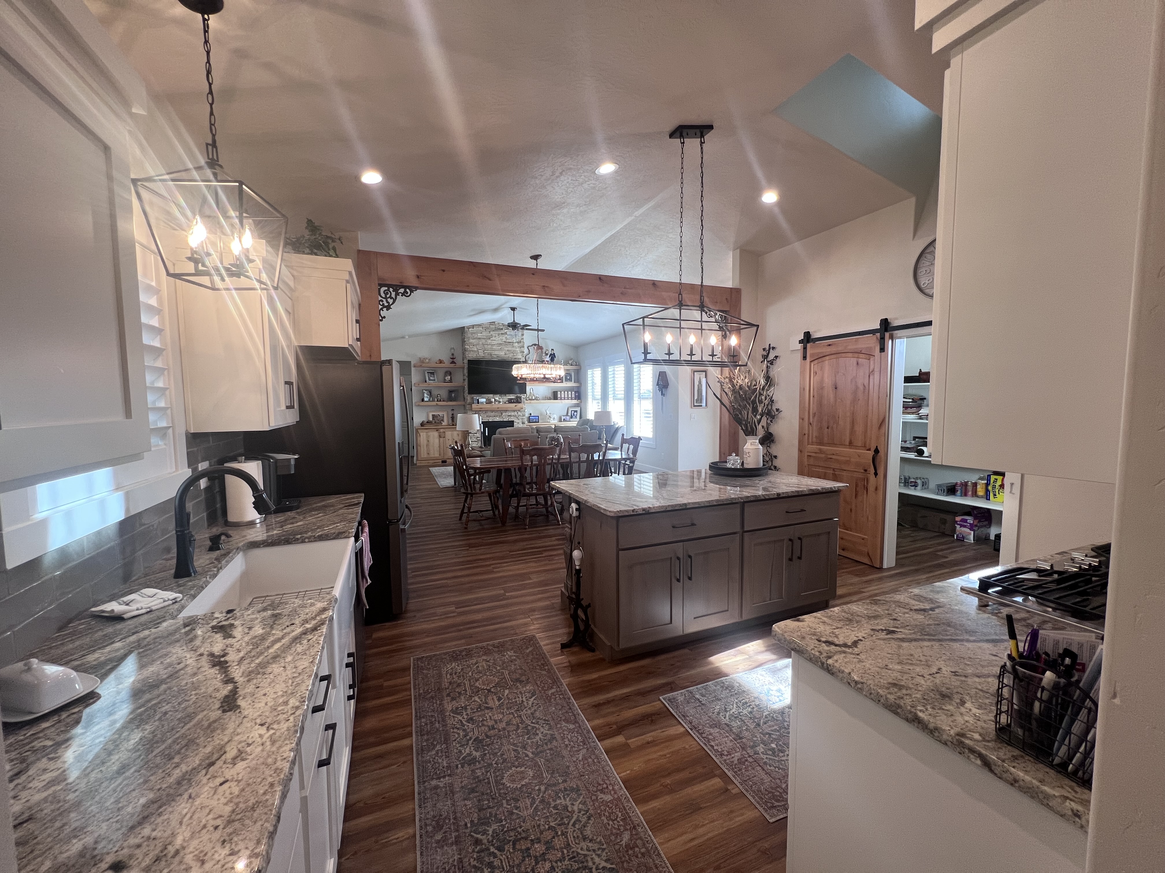 Mountain Home, Idaho, 83647, United States, 3 Bedrooms Bedrooms, ,2 BathroomsBathrooms,Residential,For Sale,2016051