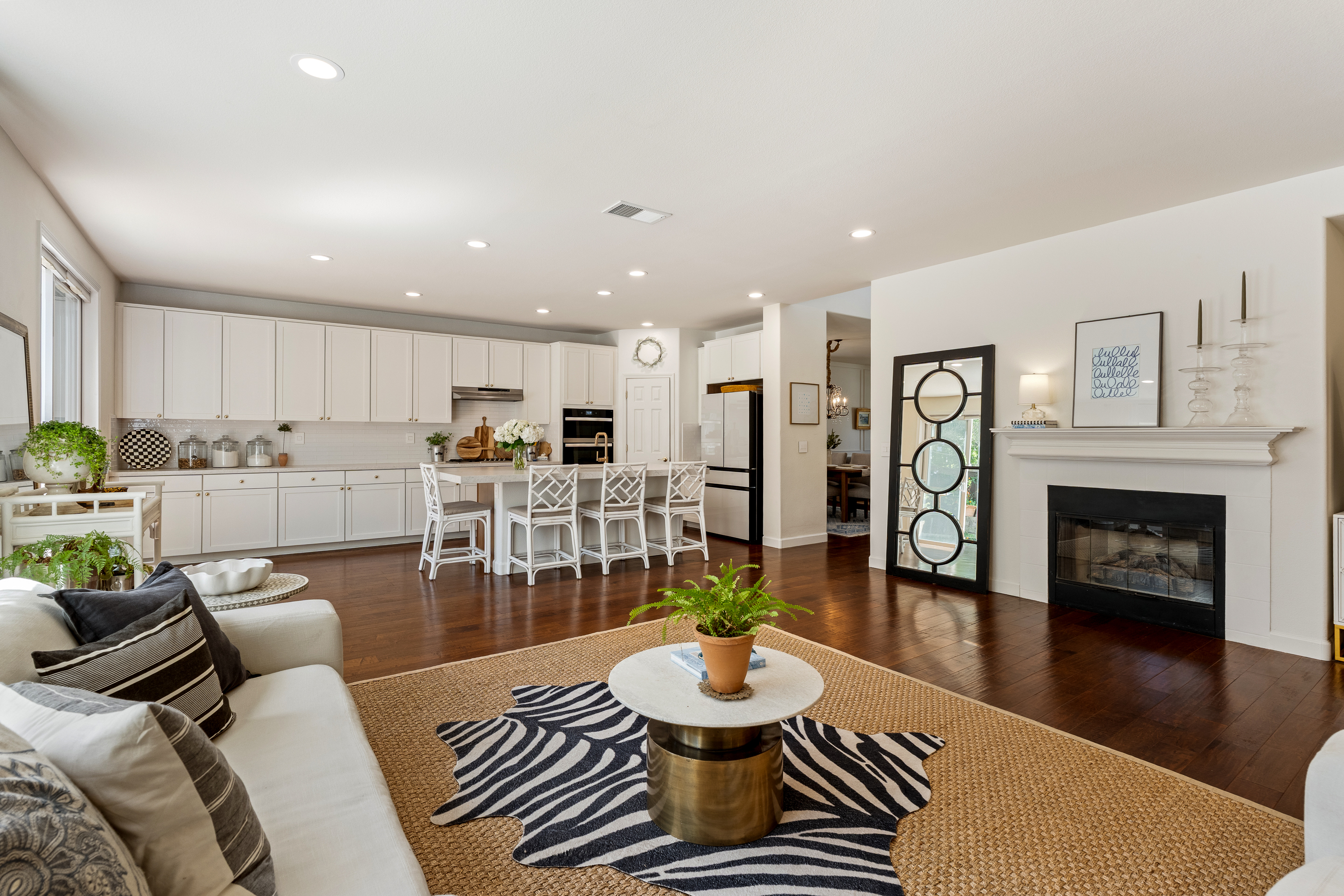  4715 Peninsula Point Drive - 物件實景