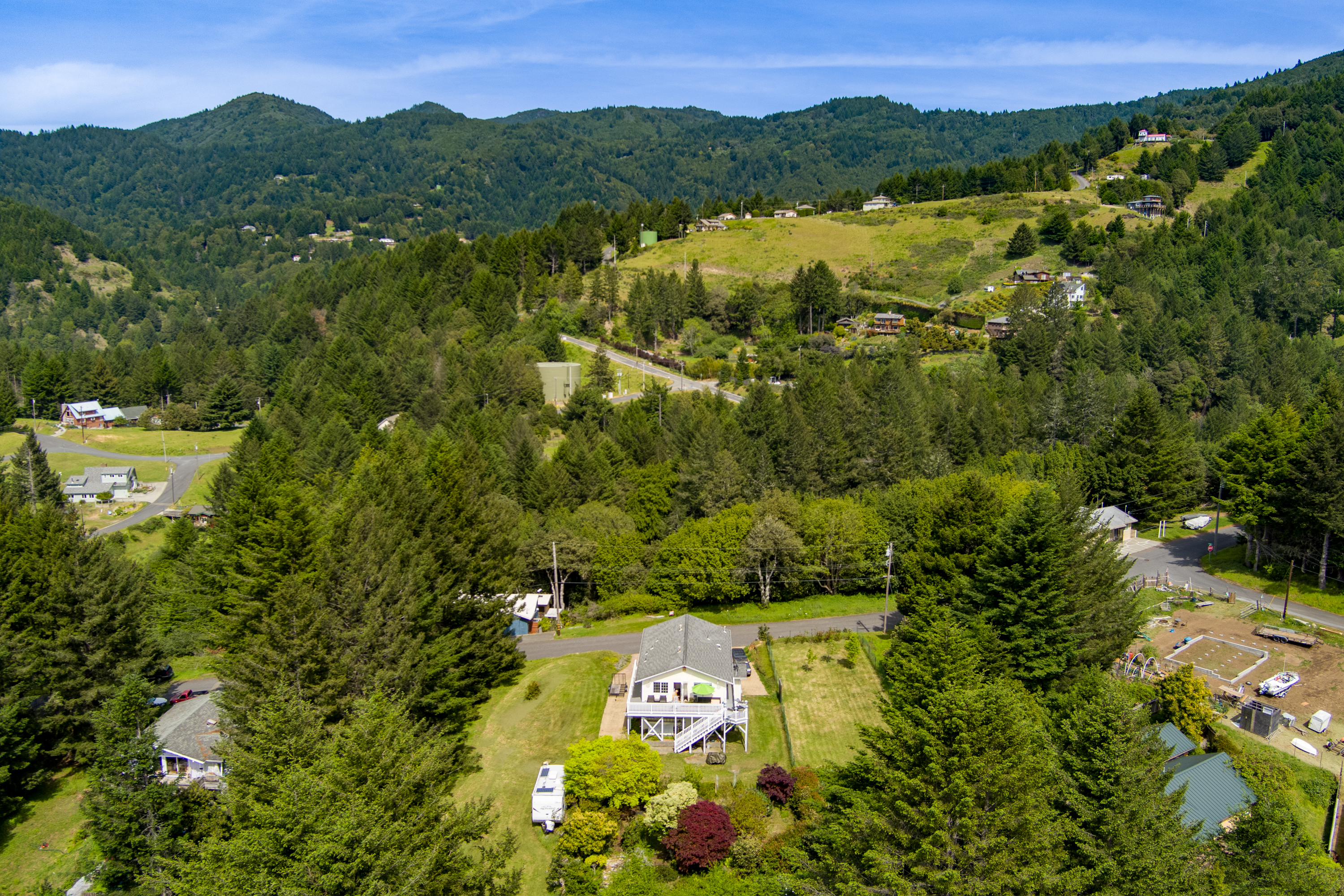  A Rare Ocean and Forest View Sanctuary with Three Adjoining Lots - 物件實景