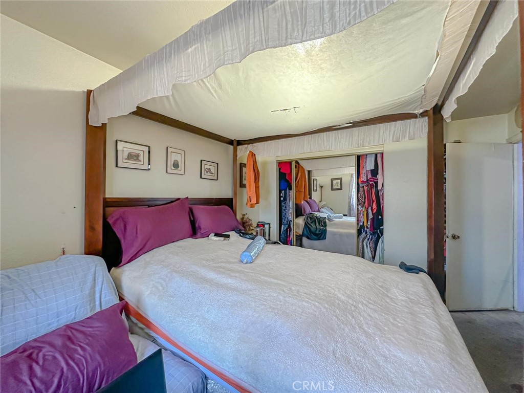 Los Angeles, California, 90061, United States, ,Residential,For Sale,1855356