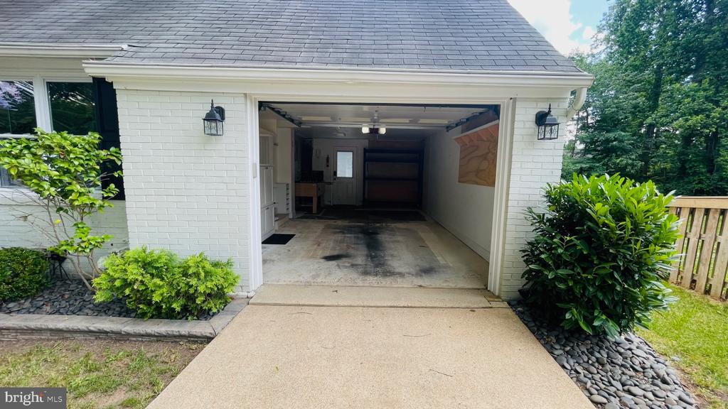 Woodbridge, Virginia, 22193, United States, 3 Bedrooms Bedrooms, ,3 BathroomsBathrooms,Residential,For Sale,1977402