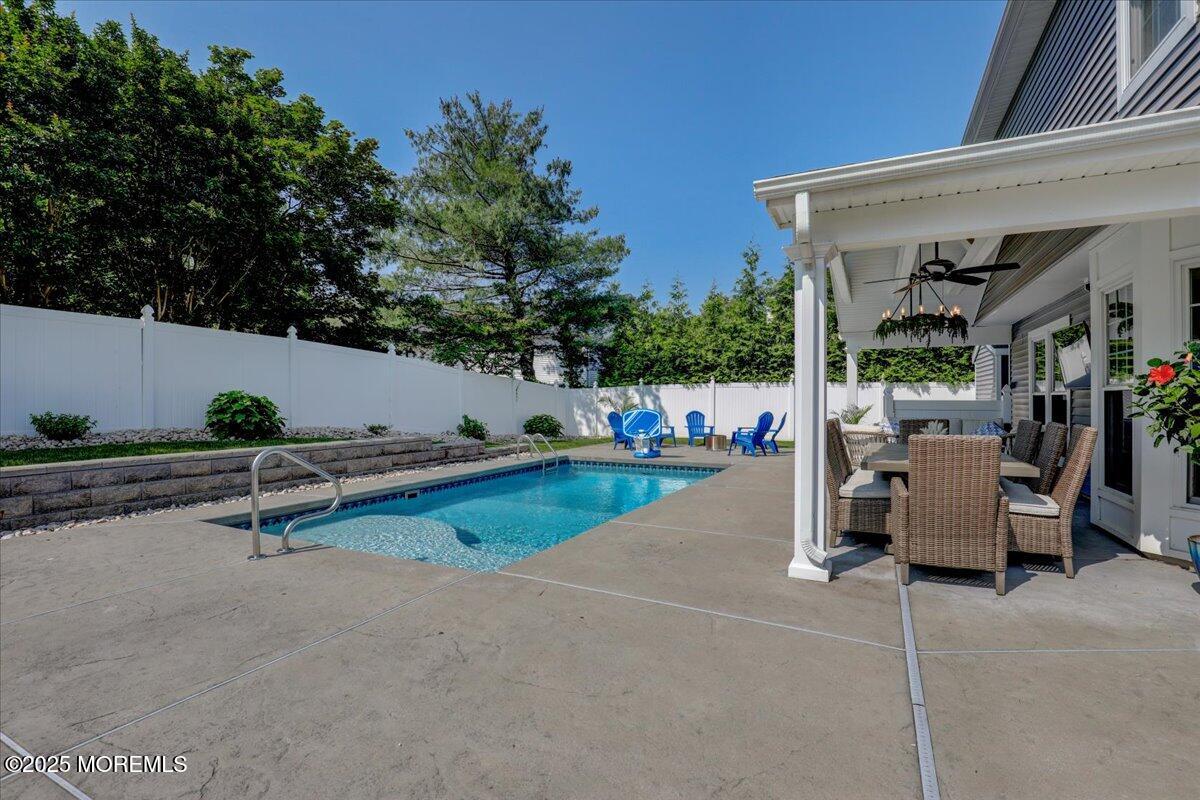Howell, New Jersey, 07731, United States, 3 Bedrooms Bedrooms, ,3 BathroomsBathrooms,Residential,For Sale,1921705