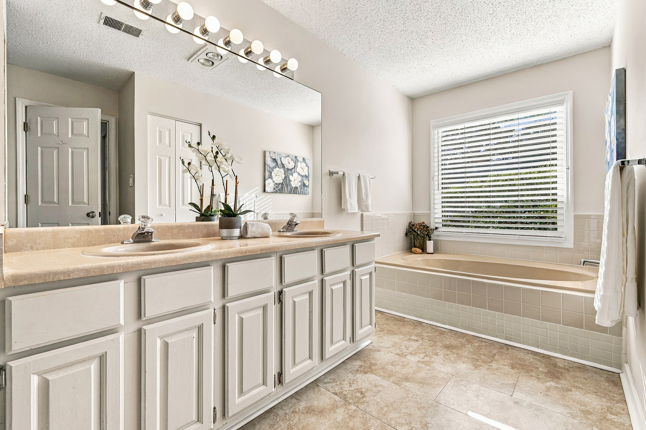  Inviting East Cobb Home in Heartwood Community - 物件實景