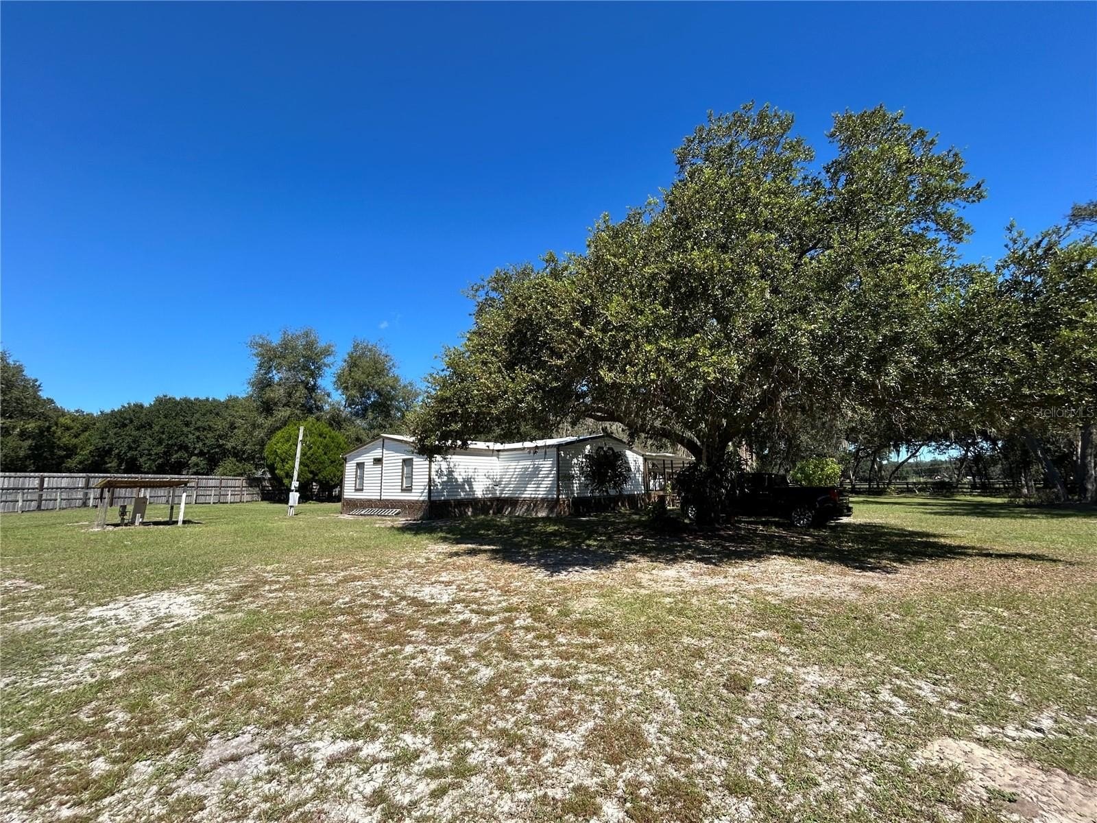 POLK CITY, Florida, 33868, United States, 5 Bedrooms Bedrooms, ,3 BathroomsBathrooms,Residential,For Sale,1984061