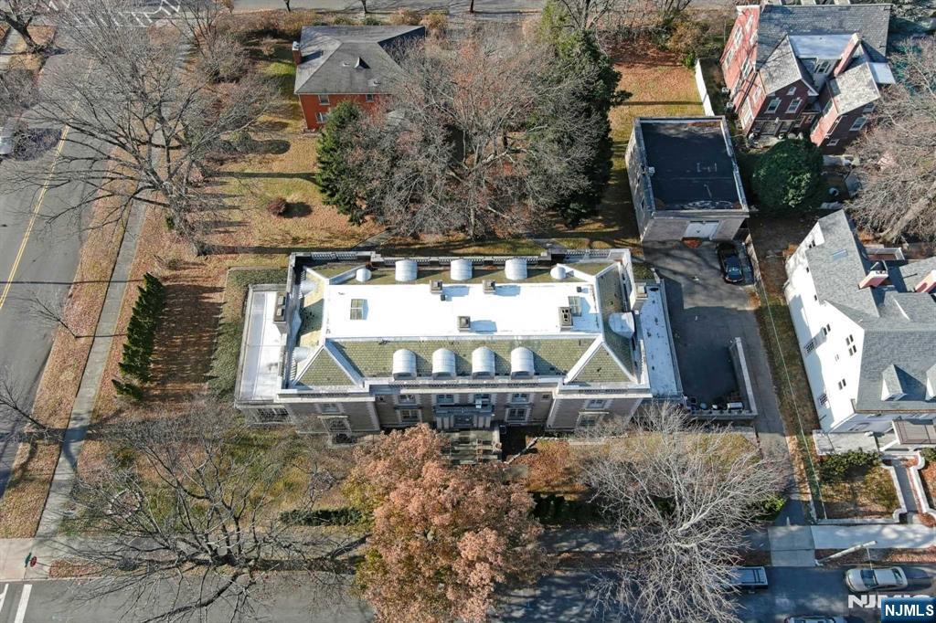 Newark, New Jersey, 07104, United States, 15 Bedrooms Bedrooms, ,8 BathroomsBathrooms,Residential,For Sale,1996233