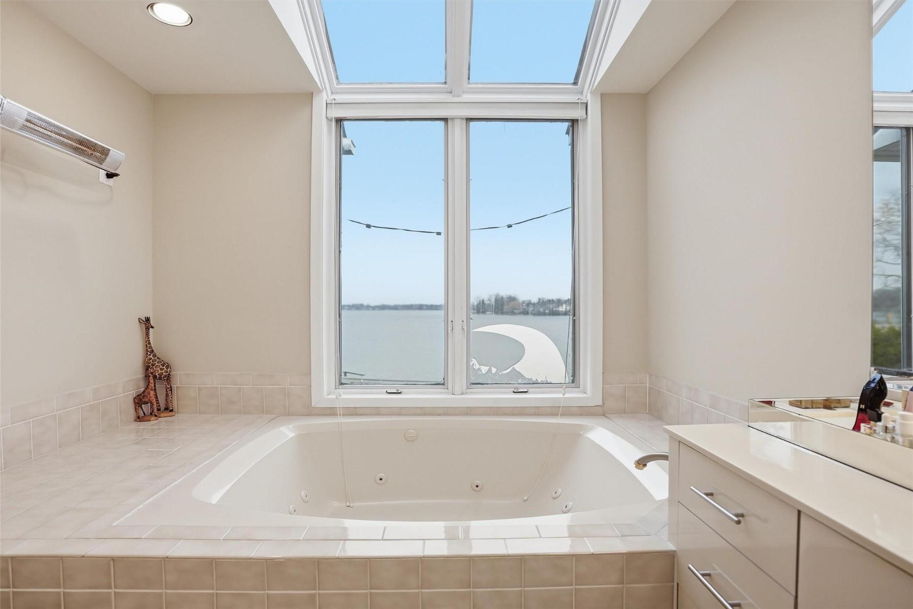  West Bloomfield - 物件實景