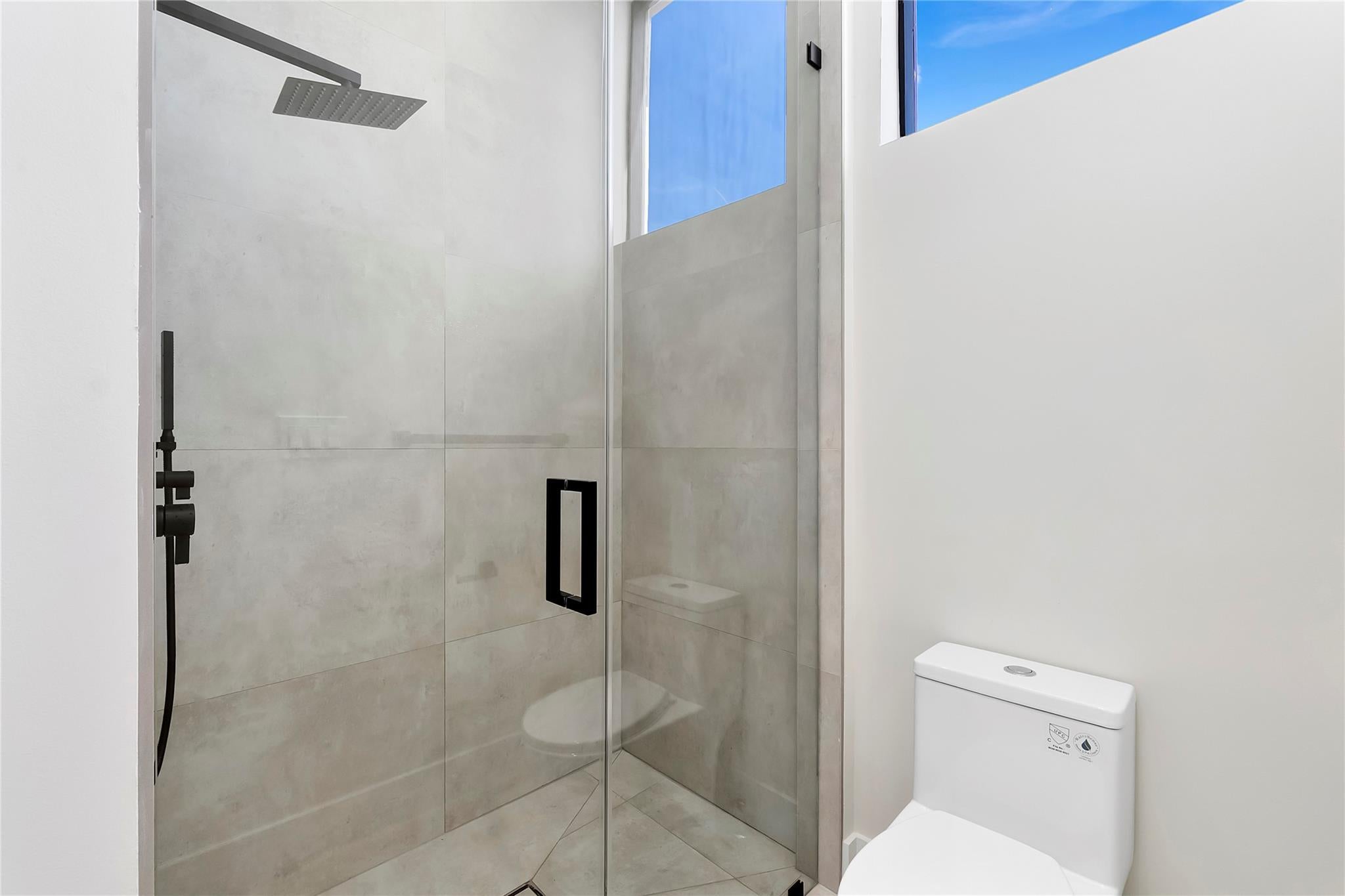 Plantation, Florida, 33323, United States, 6 Bedrooms Bedrooms, ,8 BathroomsBathrooms,Residential,For Sale,1984384