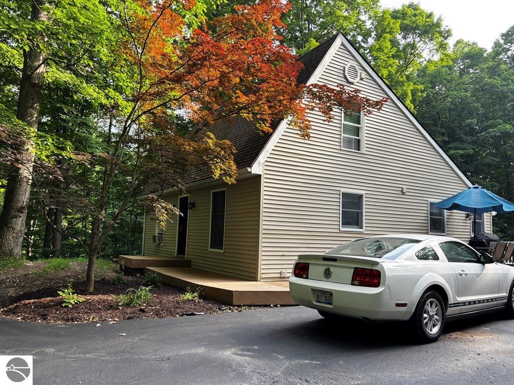 Traverse City, Michigan, 49684, United States, 3 Bedrooms Bedrooms, ,2 BathroomsBathrooms,Residential,For Sale,1882557