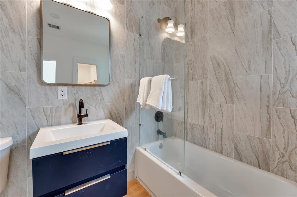 Conroe, Texas, 77303, United States, 3 Bedrooms Bedrooms, ,4 BathroomsBathrooms,Residential,For Sale,1976413