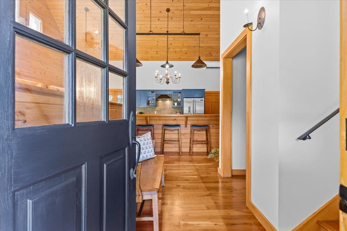 Stowe, Vermont, 05672, United States, 4 Bedrooms Bedrooms, ,3 BathroomsBathrooms,Residential,For Sale,1939915