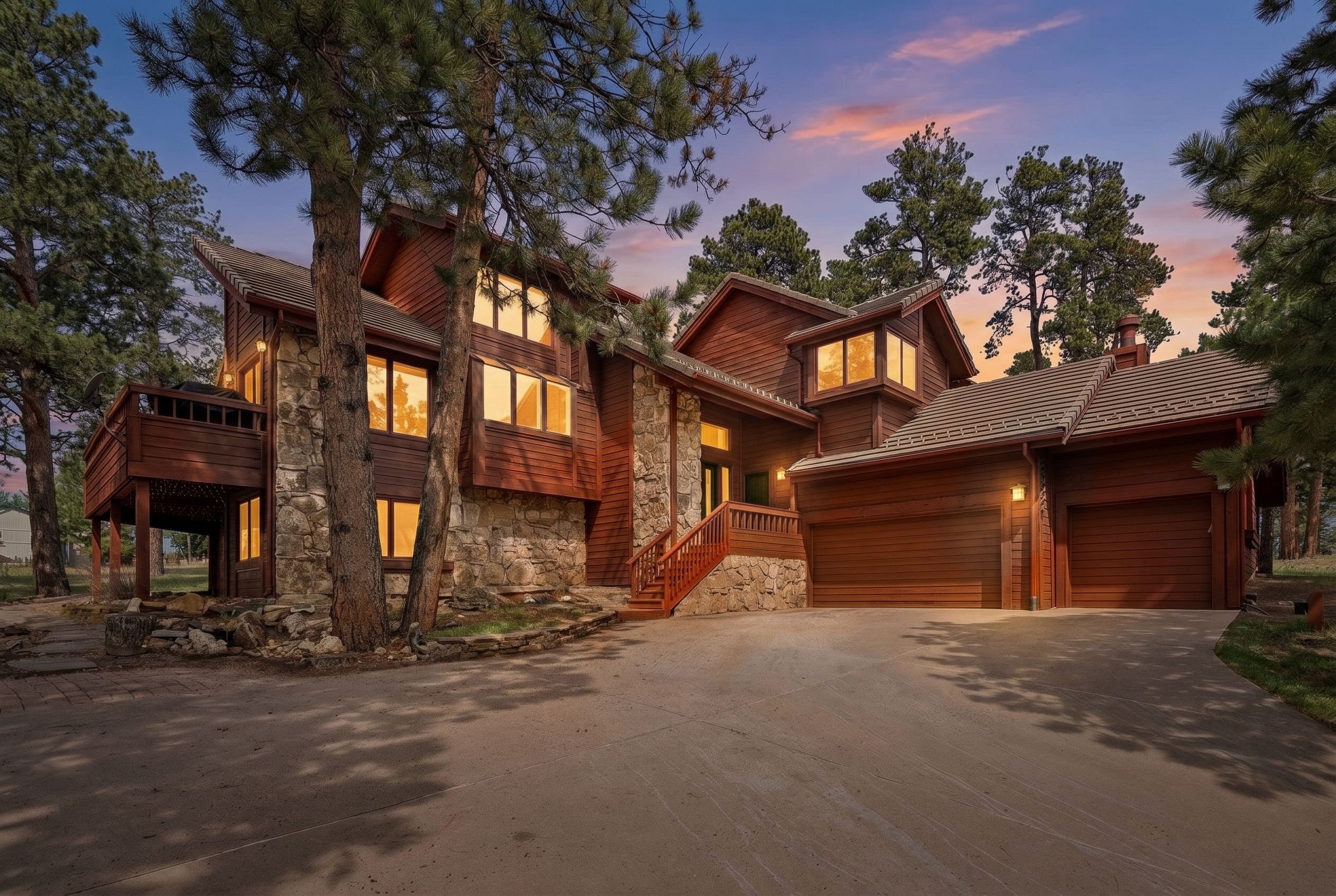  Beautiful Genesee Home With Over 4,500 Finished Sq Ft with Walk Out Basement - 物件實景