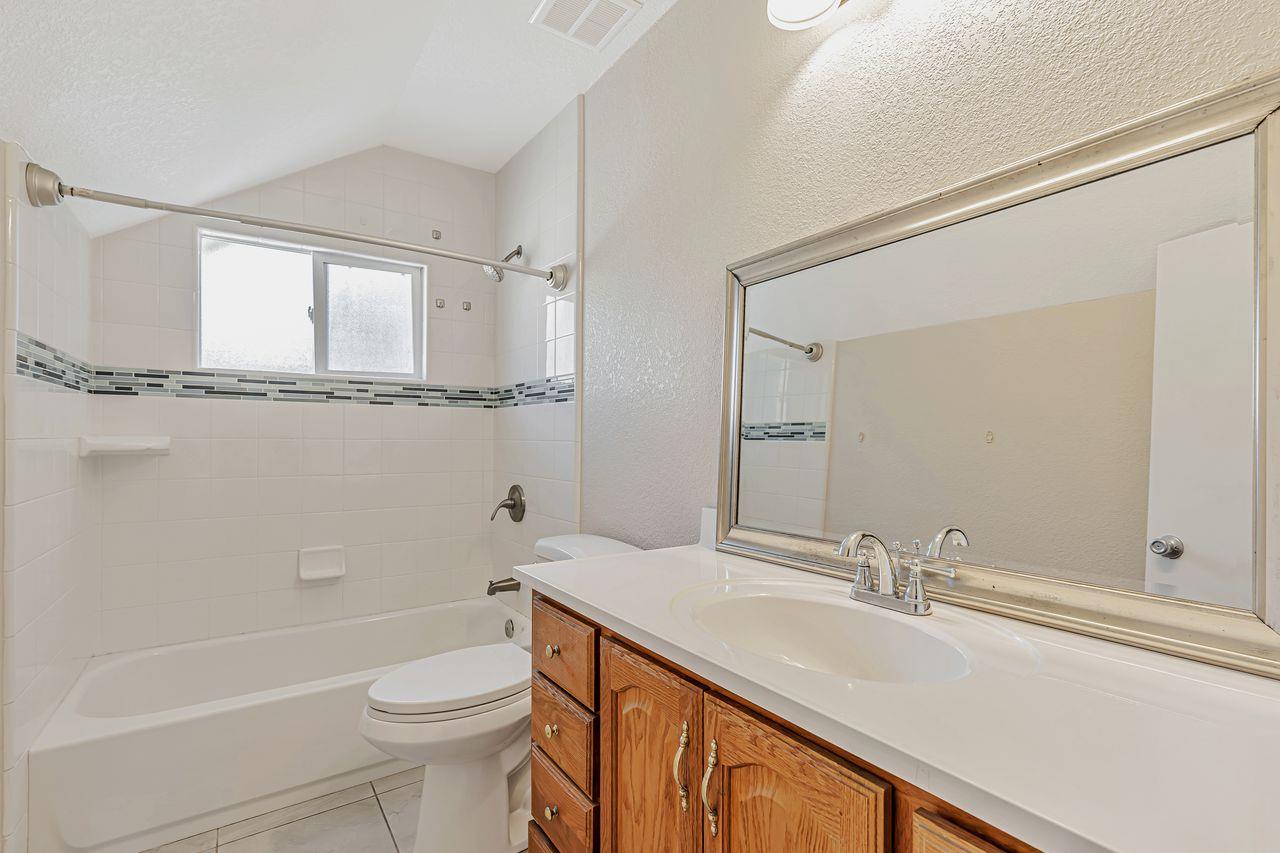 Stockton, California, 95207, United States, 5 Bedrooms Bedrooms, ,4 BathroomsBathrooms,Residential,For Sale,1939520