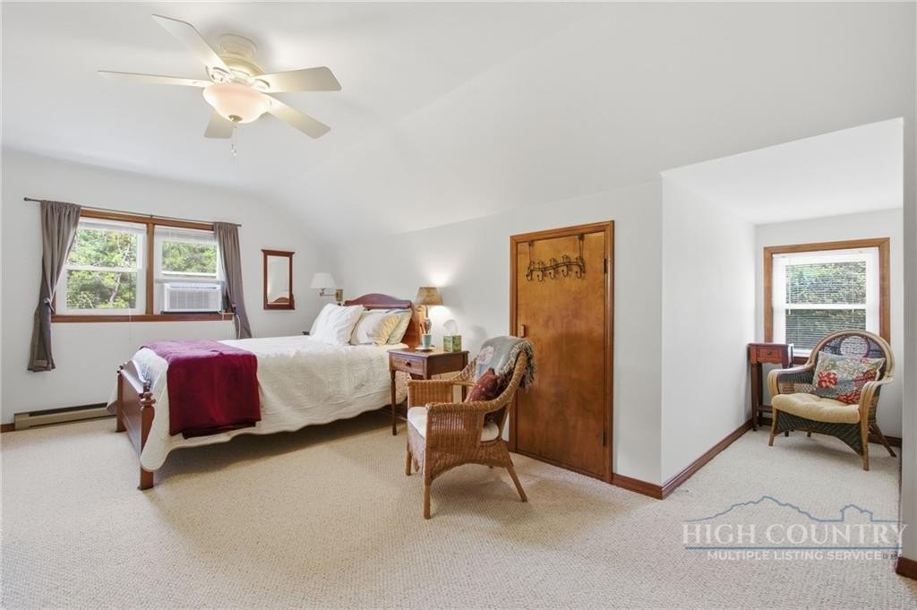Spruce Pine, North Carolina, 28777, United States, 4 Bedrooms Bedrooms, ,2 BathroomsBathrooms,Residential,For Sale,2045160