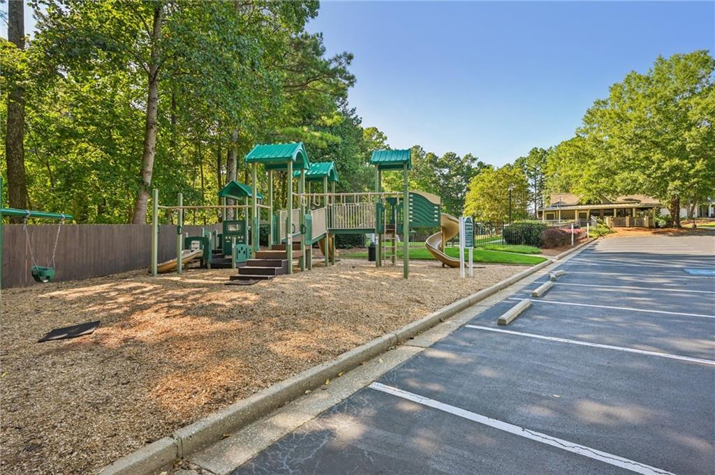 Dacula, Georgia, 30019, United States, 7 Bedrooms Bedrooms, ,4 BathroomsBathrooms,Residential,For Sale,1967692