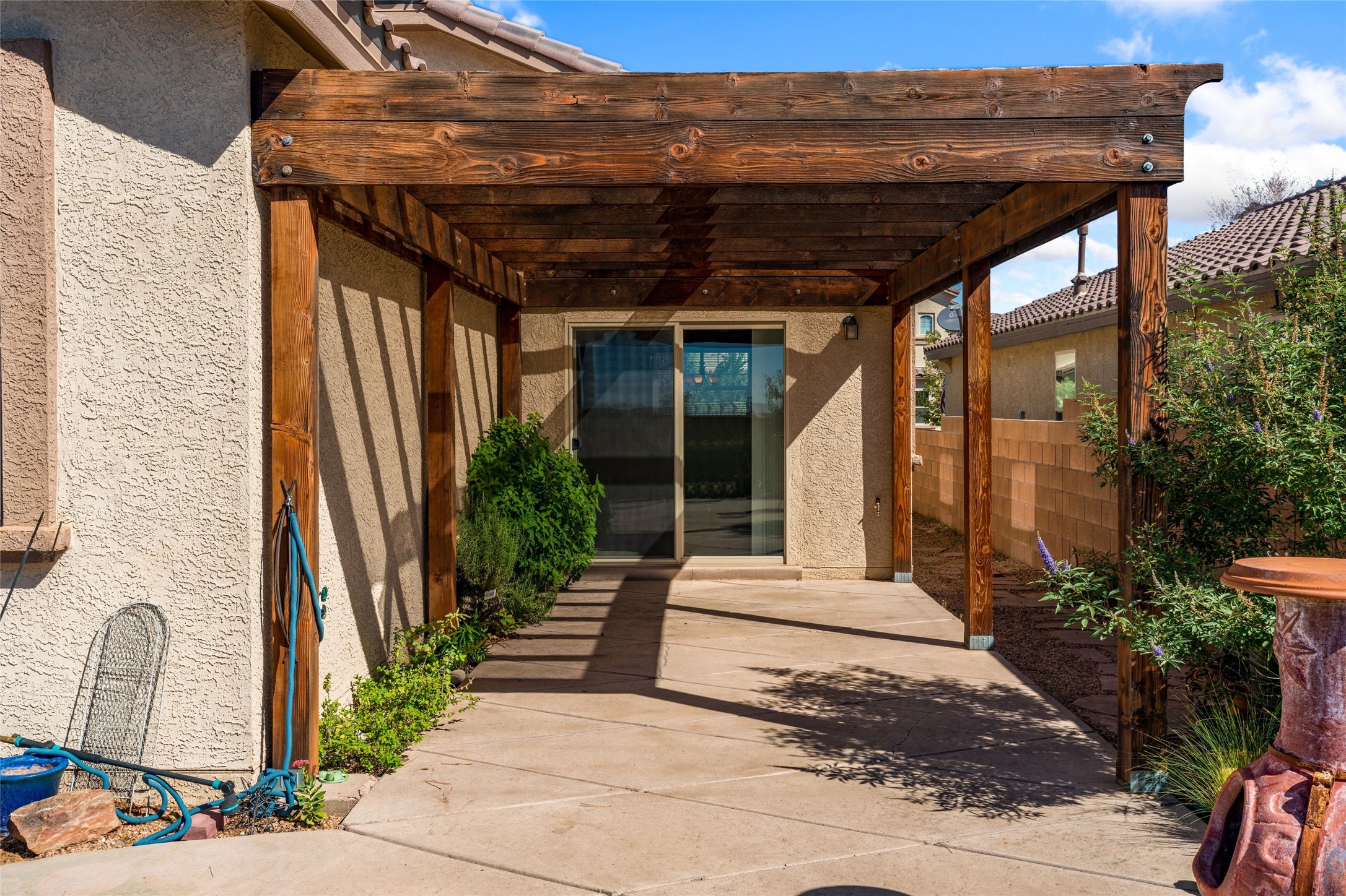  4010 Sierra Alta Ave NE - 物件實景
