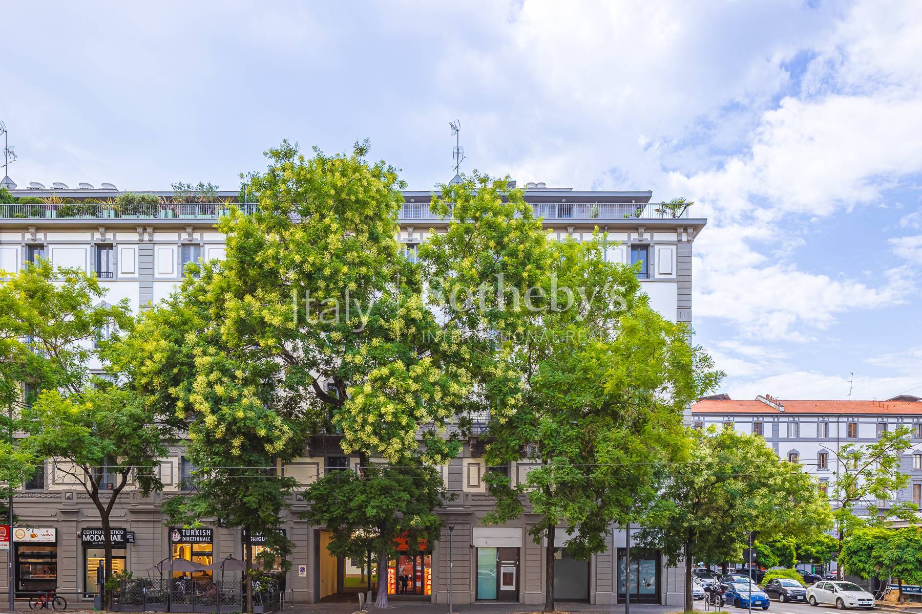  Light-filled penthouse in an elegant residential setting - 物件實景