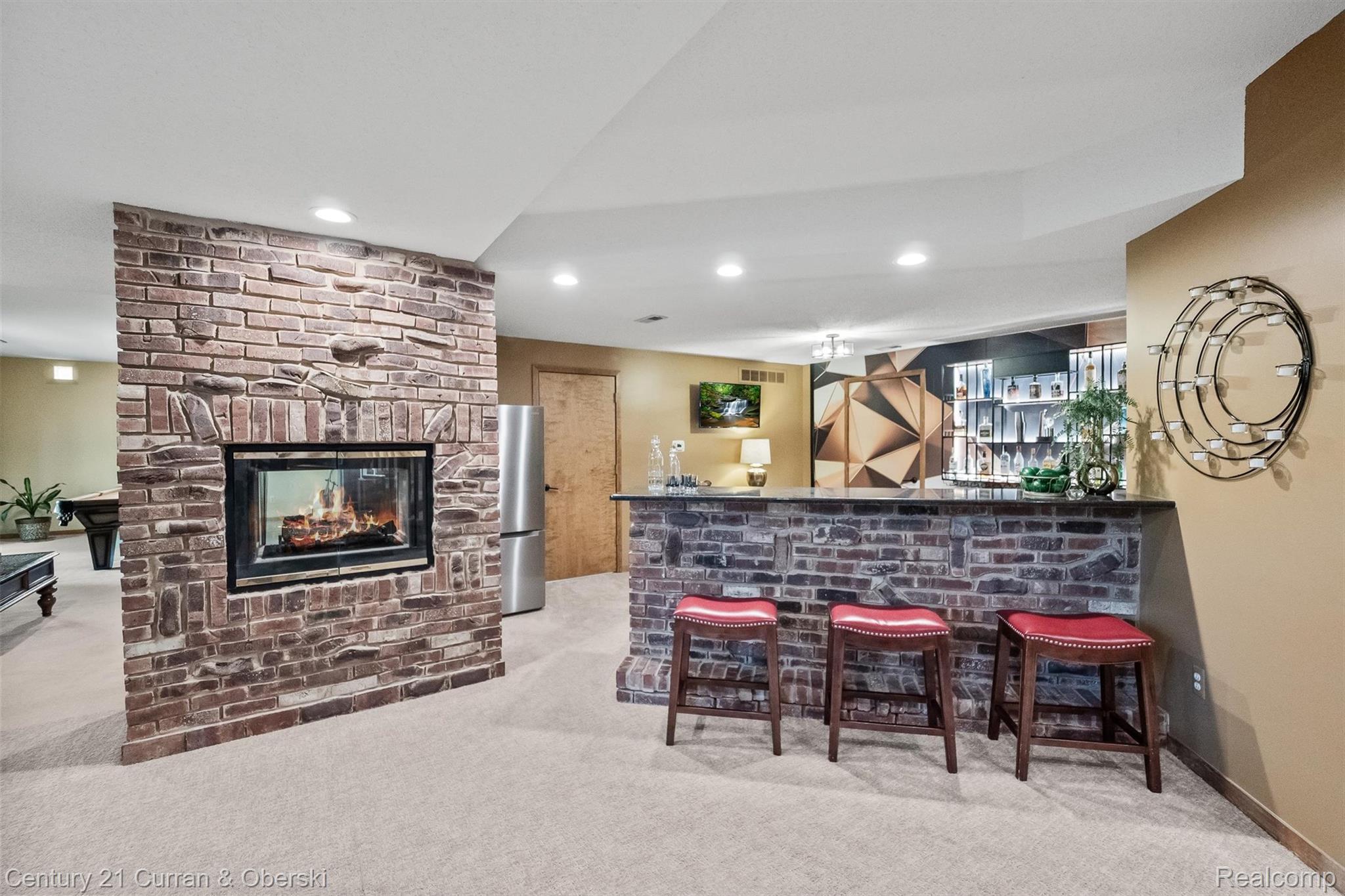 Northville, Michigan, 48167, United States, 4 Bedrooms Bedrooms, ,4 BathroomsBathrooms,Residential,For Sale,1923086