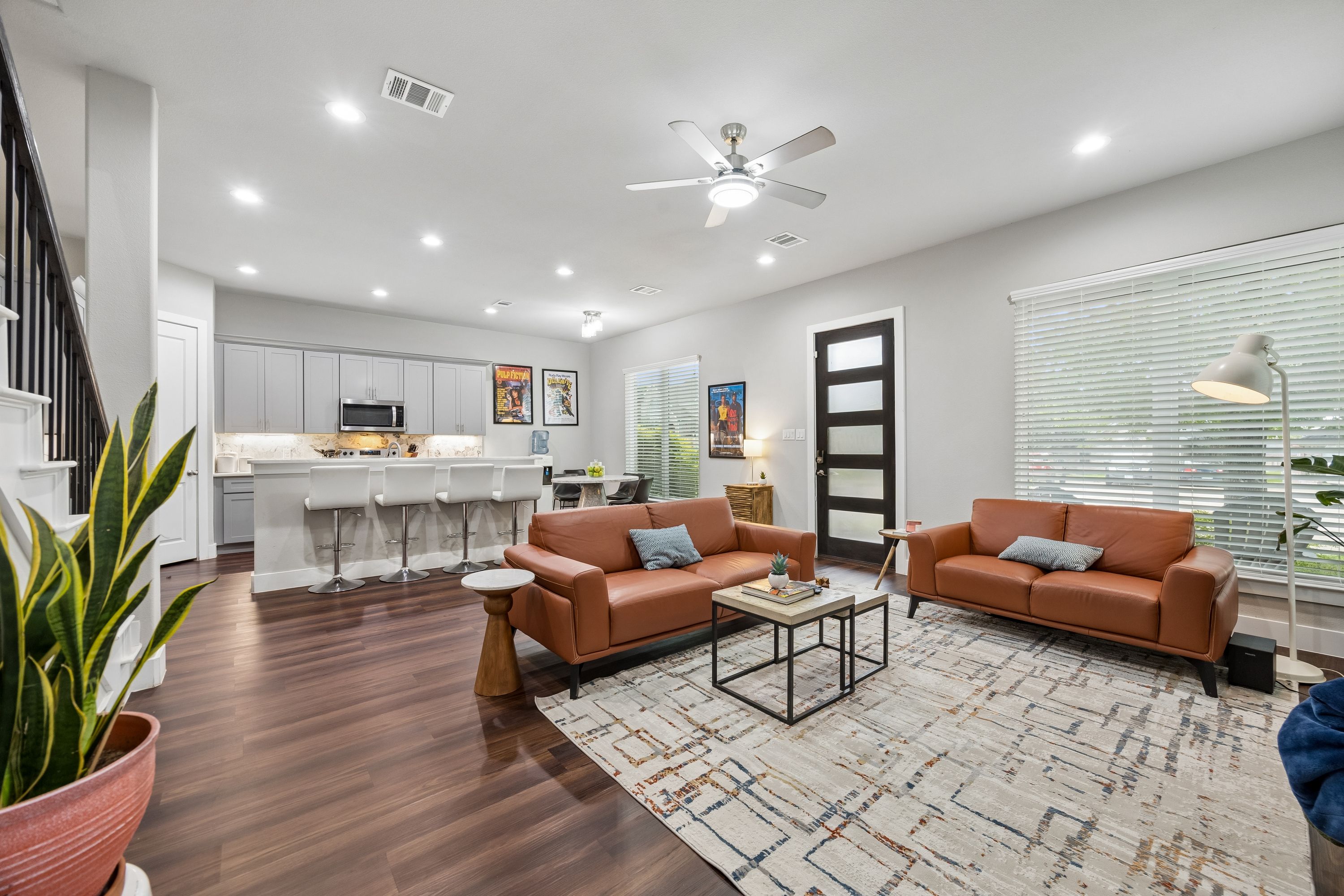  Rare Newer Multi Gen Living with Room to Grow - 物件實景