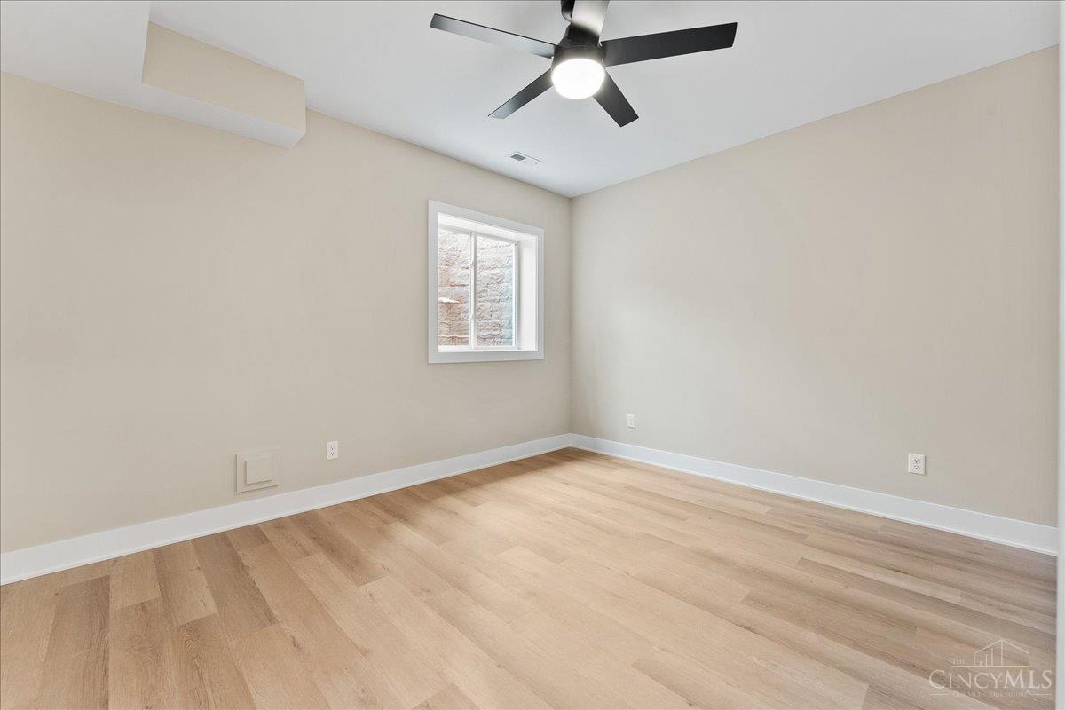 Blue Ash, Ohio, 45241, United States, 4 Bedrooms Bedrooms, ,4 BathroomsBathrooms,Residential,For Sale,2001661