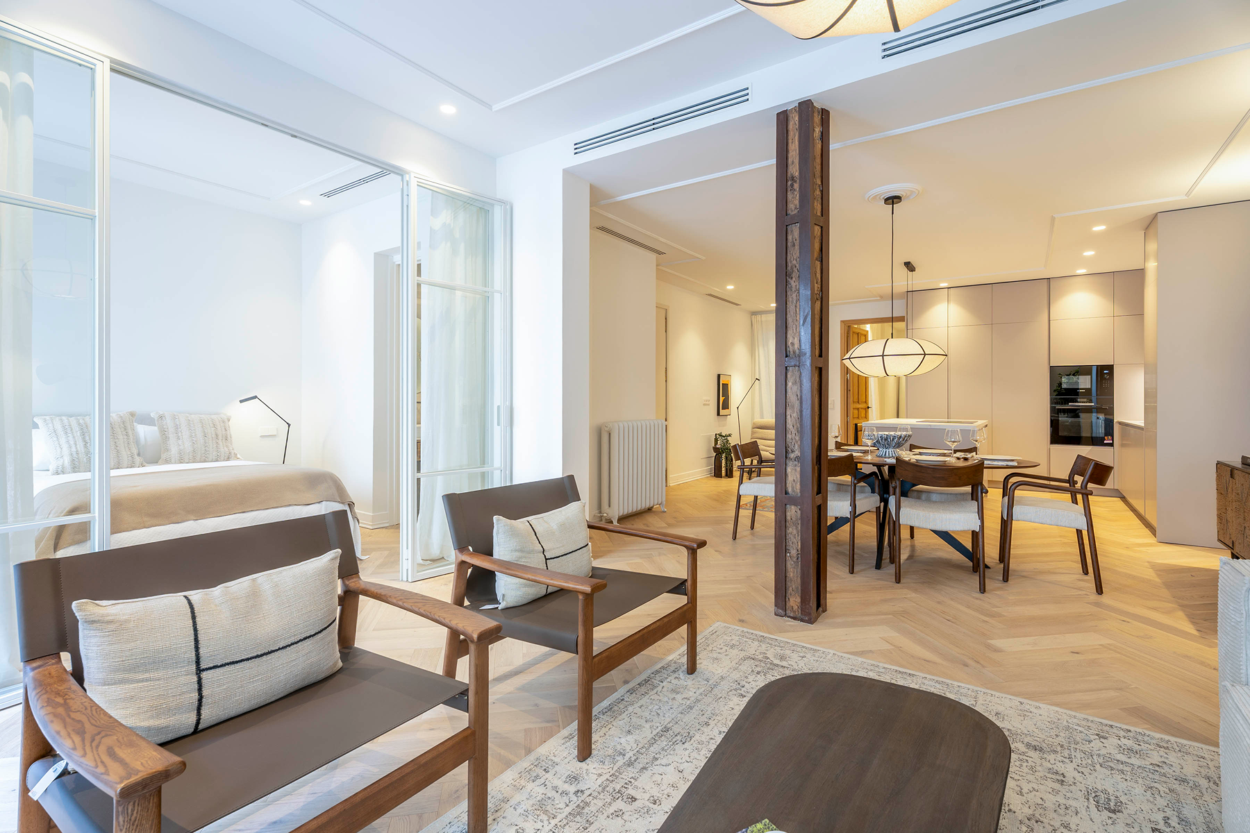  Spectacular home with 3 balconies in the heart of Justicia - 物件實景