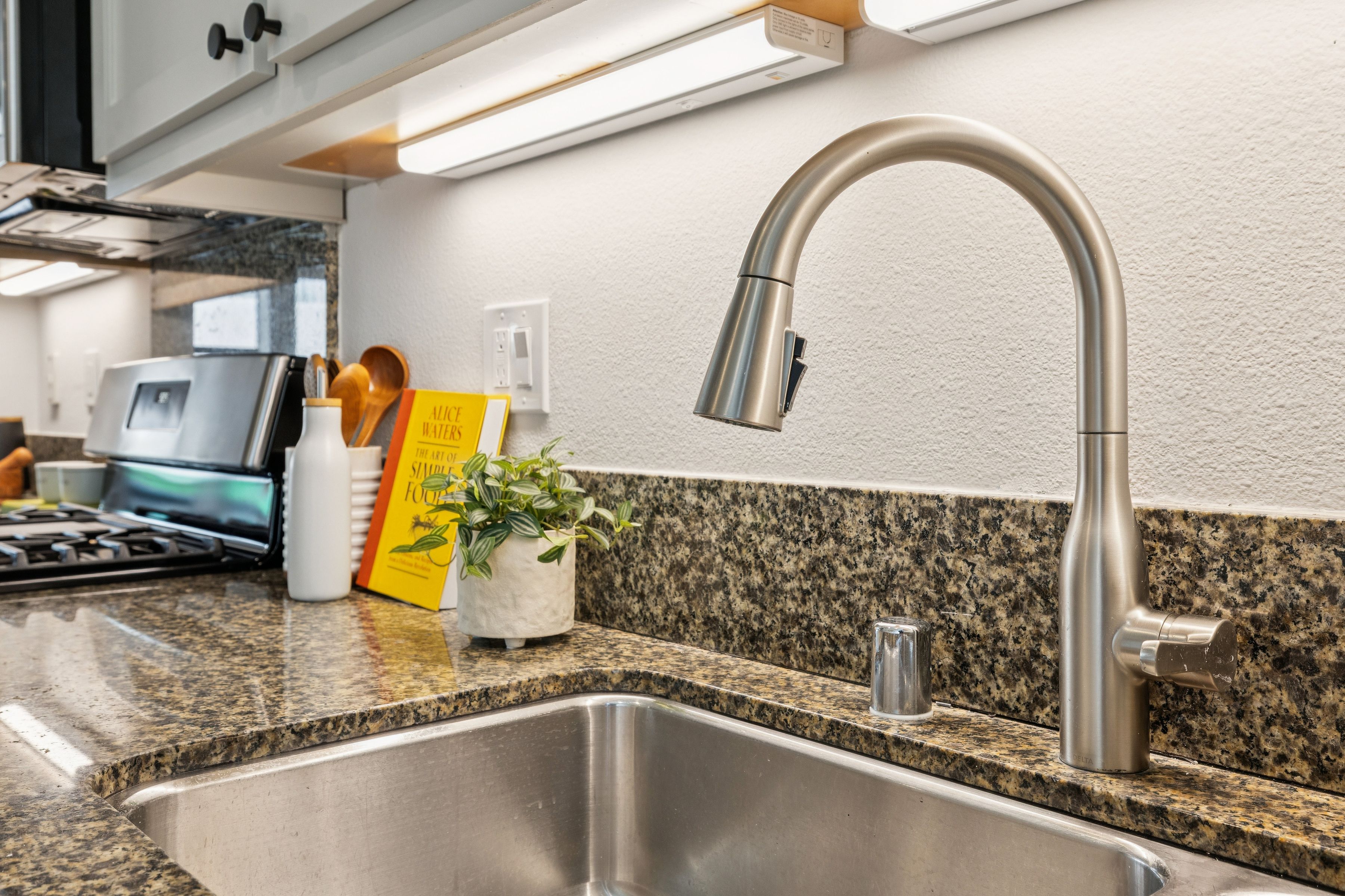  Modern Townhome in Prime North Oakland - 物件實景