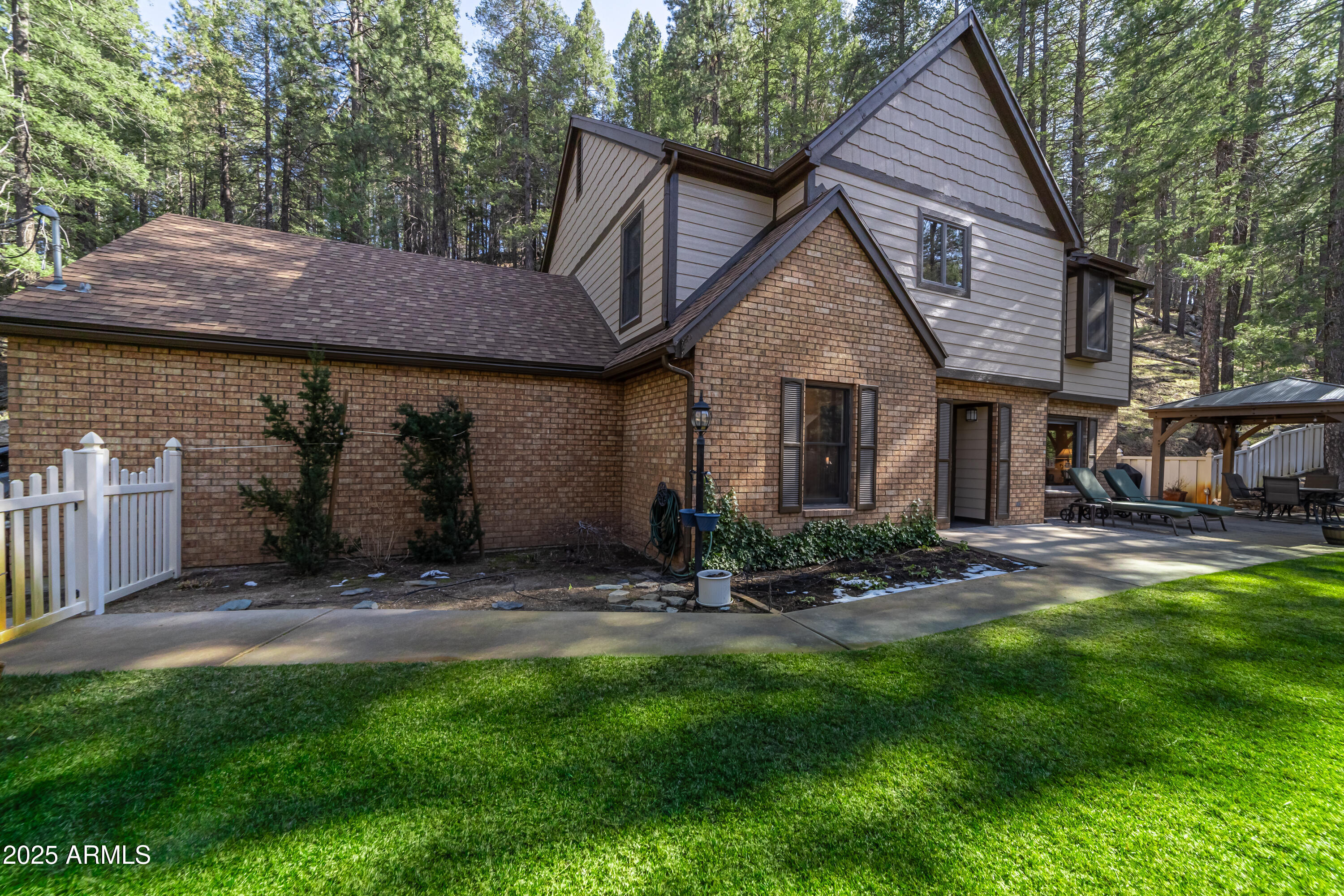 Prescott, Arizona, 86303, United States, 4 Bedrooms Bedrooms, ,Residential,For Sale,1768116