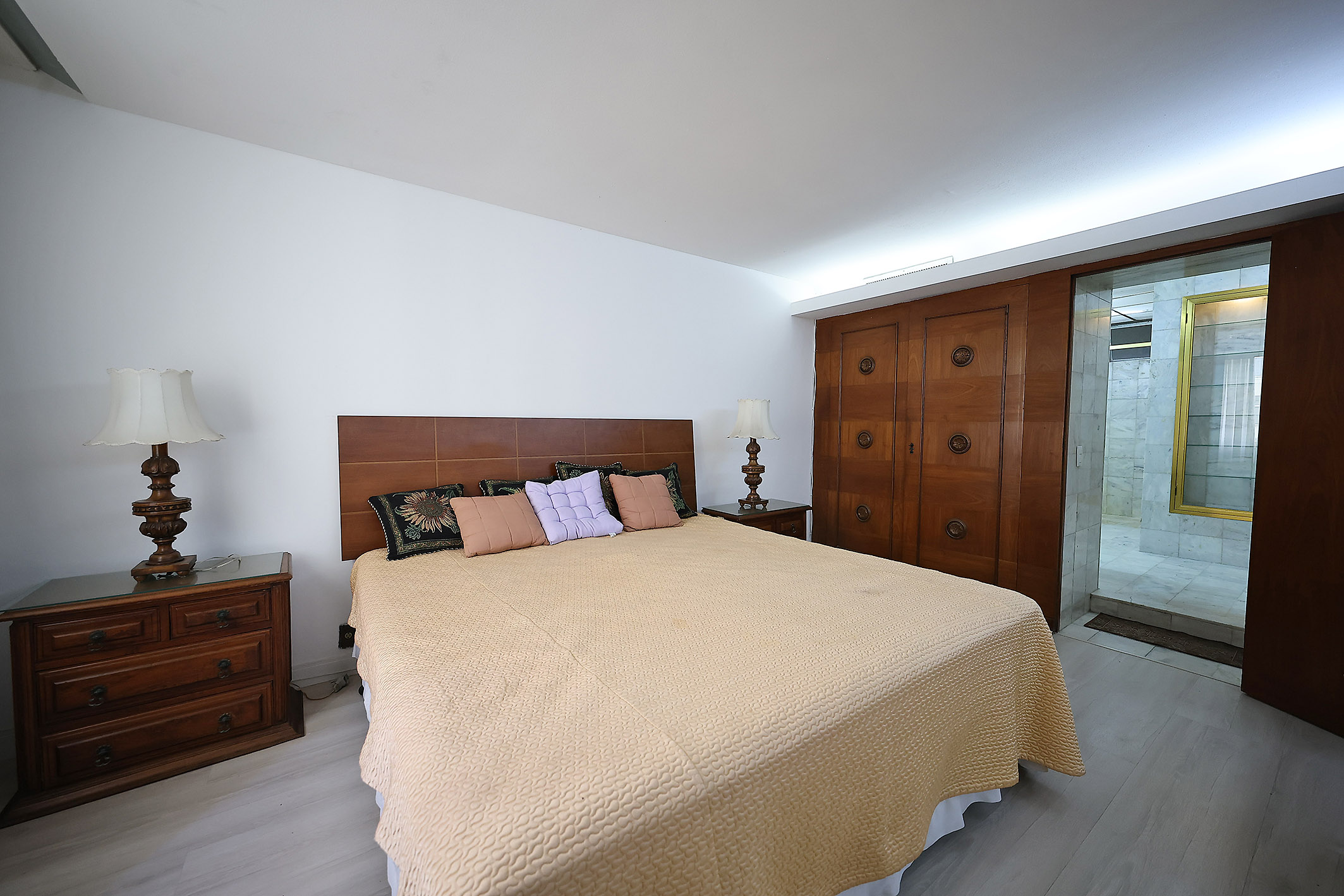  328 m² Apartment on Rua Hilário de Gouveia, Copacabana - 物件實景