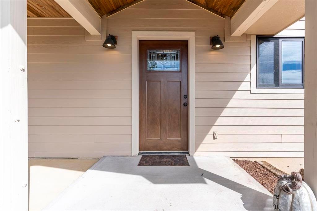 Durango, Colorado, 81301, United States, 3 Bedrooms Bedrooms, ,4 BathroomsBathrooms,Residential,For Sale,1787278