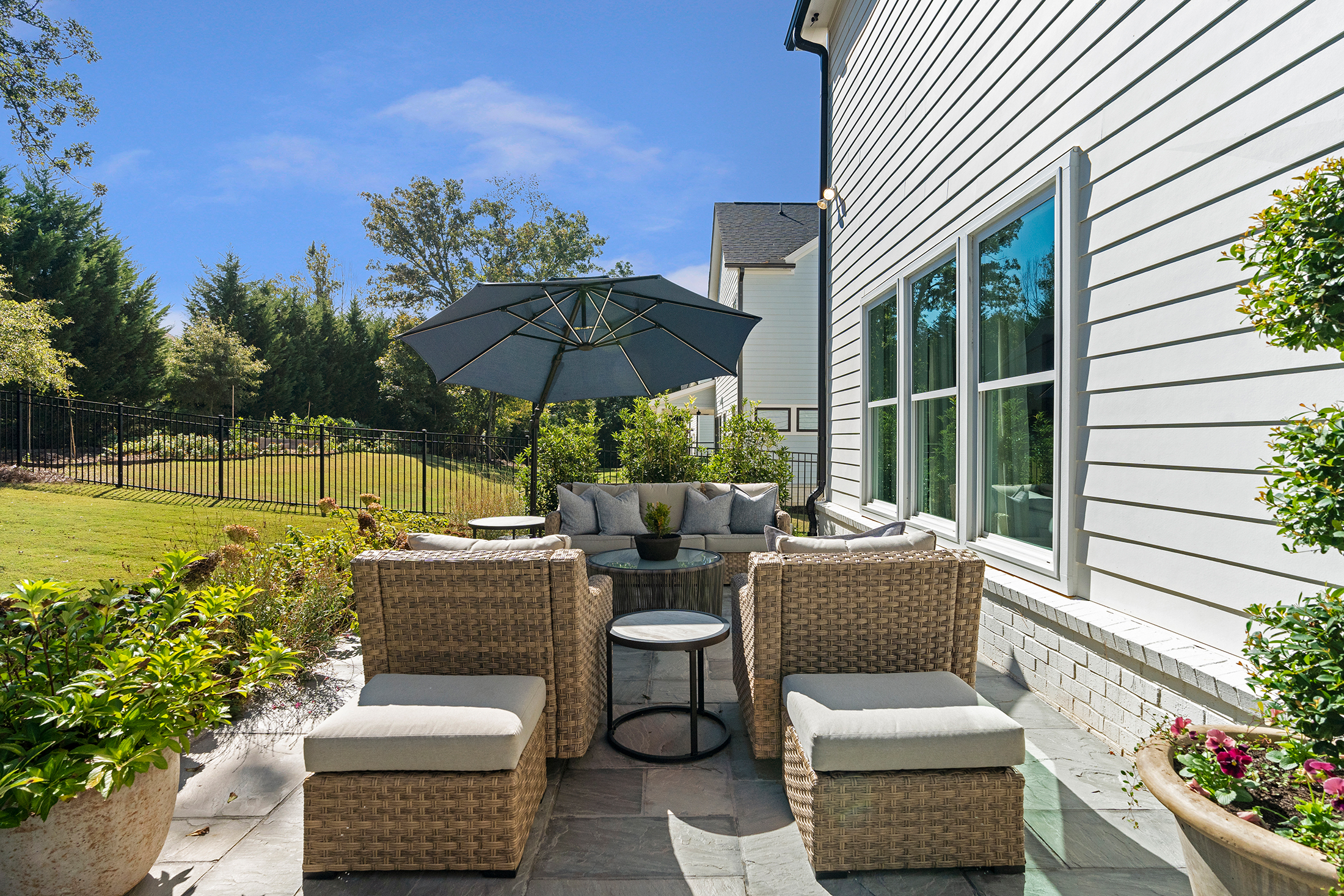  Beautifully Designed Home in the Desirable Kelly Mill Reserve Community - 物件實景