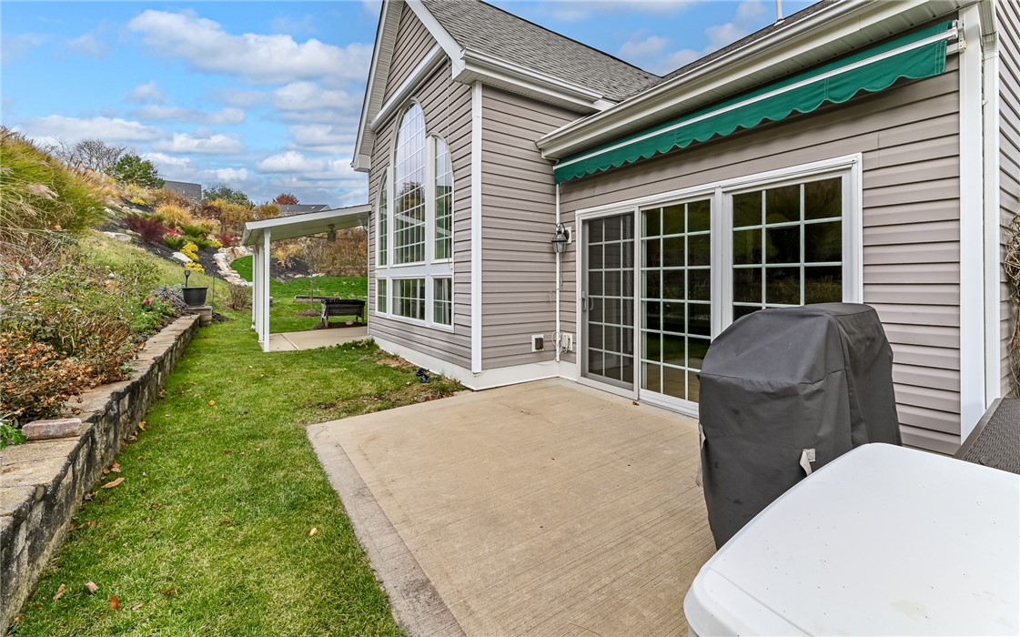 Richland, Pennsylvania, 15044, United States, 3 Bedrooms Bedrooms, ,3 BathroomsBathrooms,Residential,For Sale,1991819