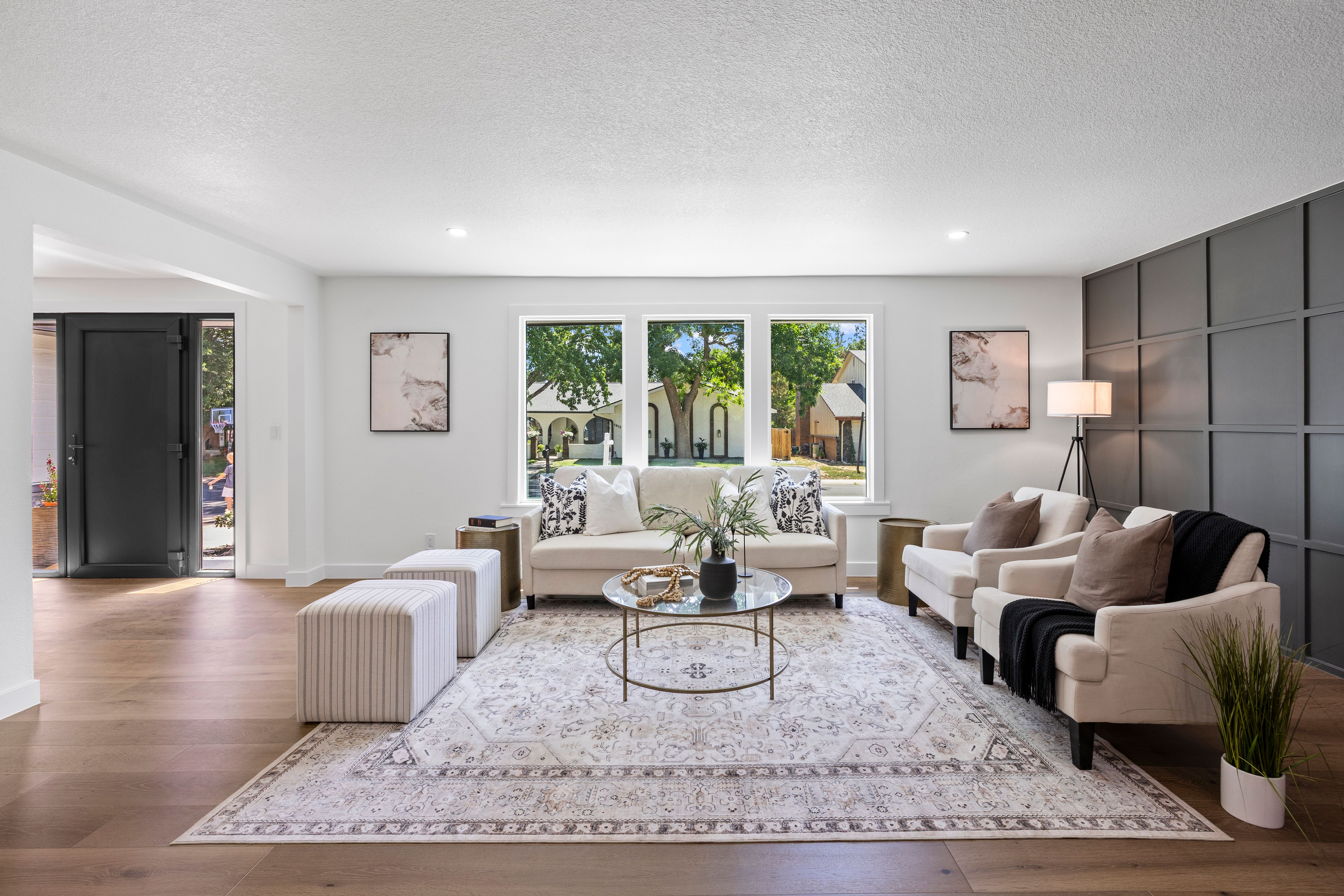  Extensively Renovated Pine Ridge Estate near Southmoor Park - 物件實景