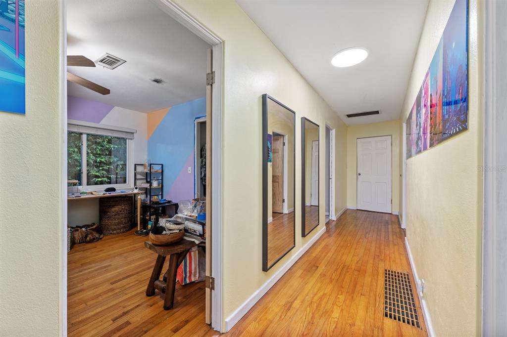 Orlando, Florida, 32805, United States, 3 Bedrooms Bedrooms, ,2 BathroomsBathrooms,Residential,For Sale,1955984