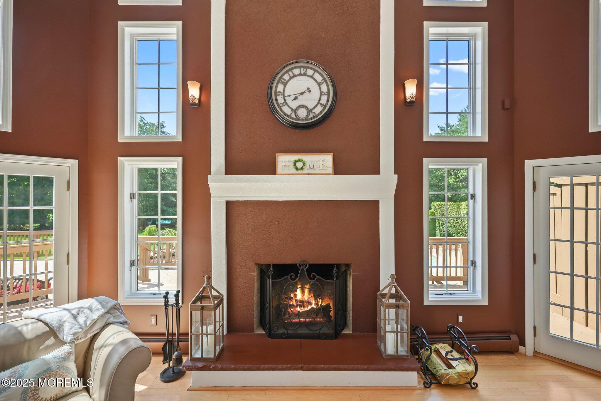 Manalapan, New Jersey, 07726, United States, 5 Bedrooms Bedrooms, ,7 BathroomsBathrooms,Residential,For Sale,1979083