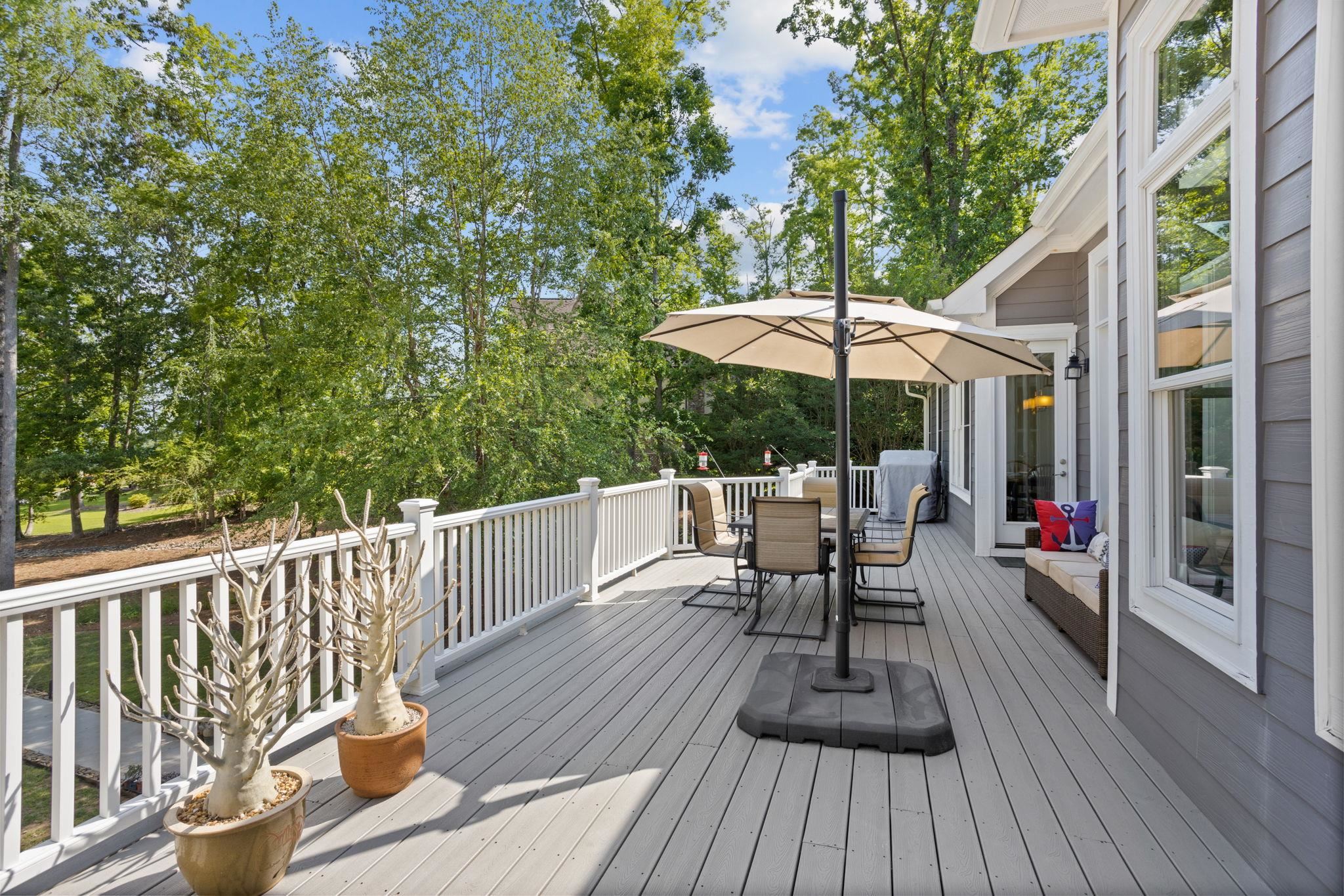 Ninety Six, South Carolina, 29666, United States, 4 Bedrooms Bedrooms, ,4 BathroomsBathrooms,Residential,For Sale,1990739