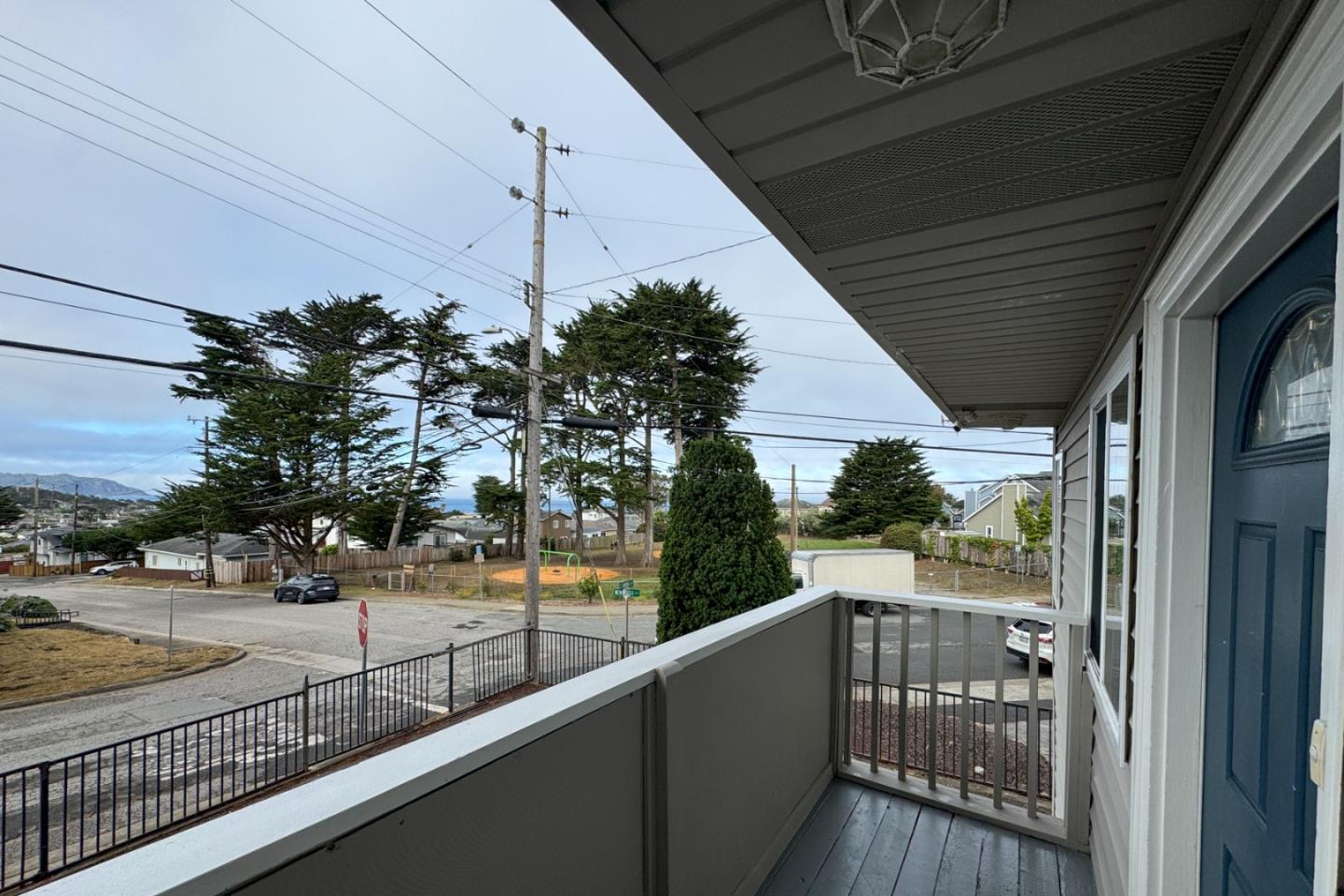 Pacifica, California, 94044, United States, 4 Bedrooms Bedrooms, ,5 BathroomsBathrooms,Residential,For Sale,1988346