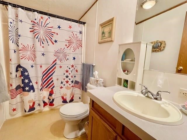 Rochester, New Hampshire, 03868, United States, 3 Bedrooms Bedrooms, ,2 BathroomsBathrooms,Residential,For Sale,1898297
