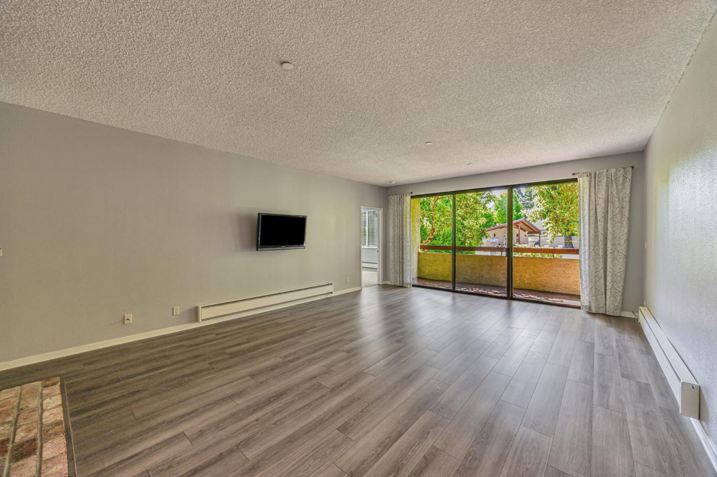 San Mateo, California, 94401, United States, 3 Bedrooms Bedrooms, ,2 BathroomsBathrooms,Residential,For Sale,1885391