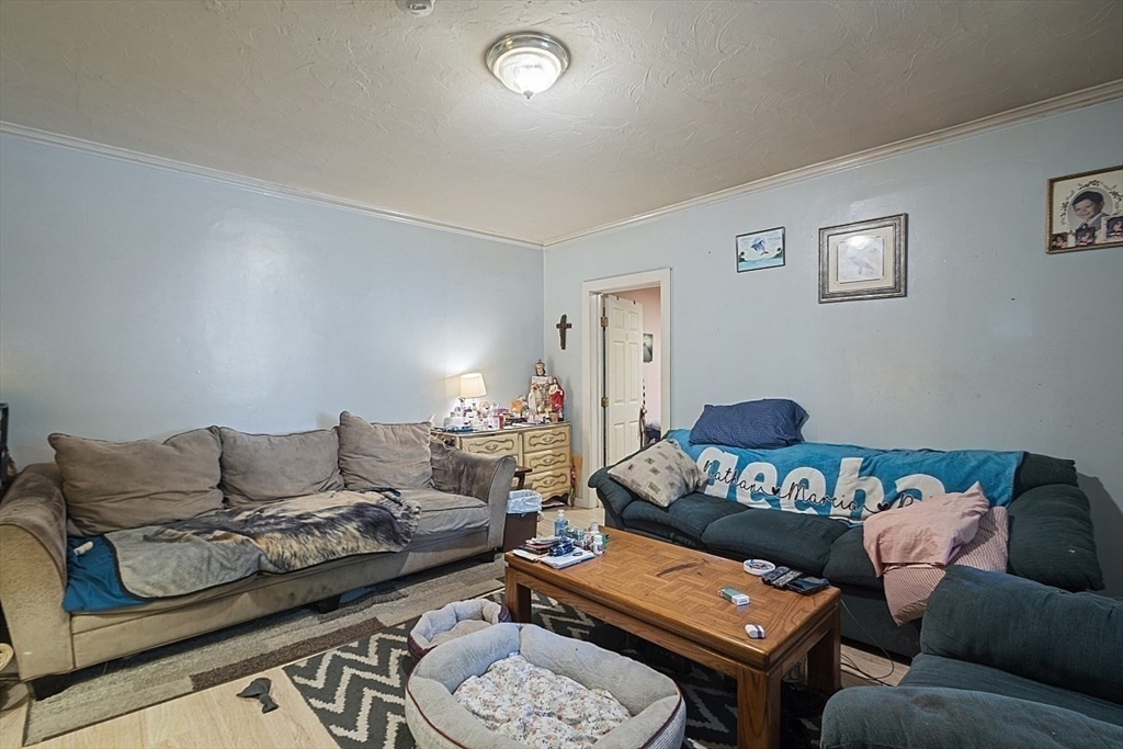 Fitchburg, Massachusetts, 01420, United States, 12 Bedrooms Bedrooms, ,5 BathroomsBathrooms,Residential,For Sale,1848100