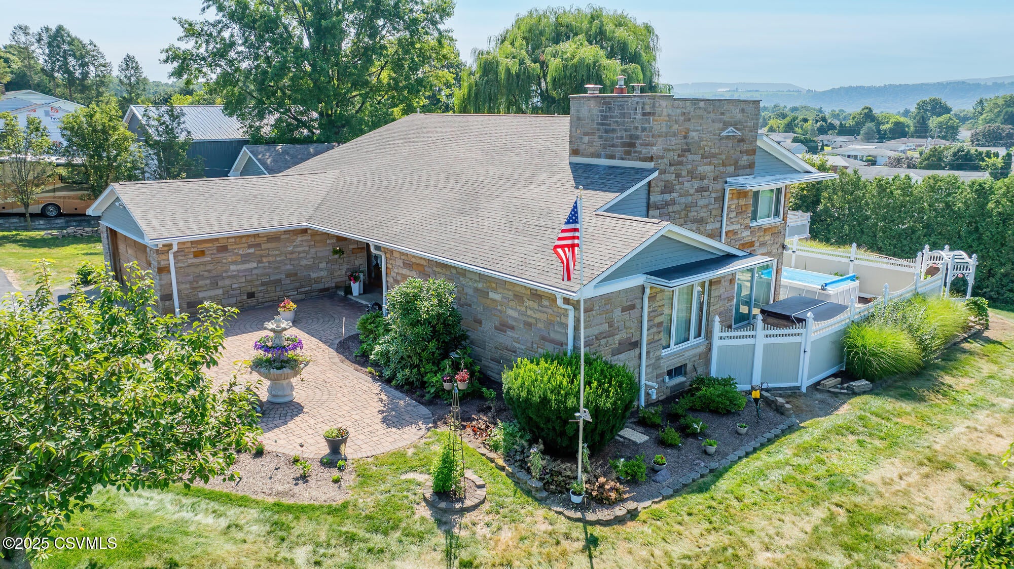 Berwick, Pennsylvania, 18603, United States, 4 Bedrooms Bedrooms, ,3 BathroomsBathrooms,Residential,For Sale,1979458