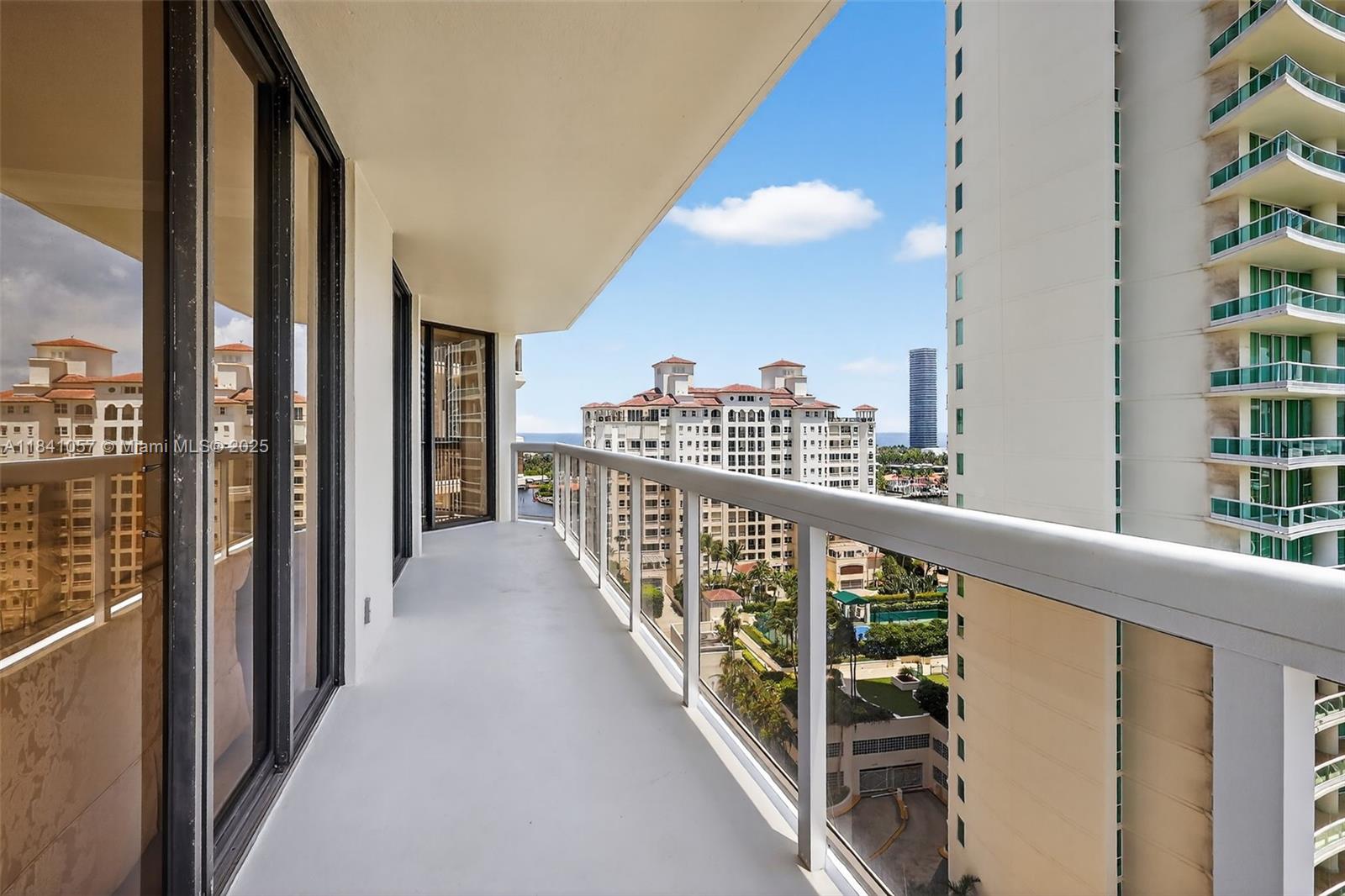 Aventura, Florida, 33180, United States, 4 Bedrooms Bedrooms, ,4 BathroomsBathrooms,Residential,For Sale,1903557