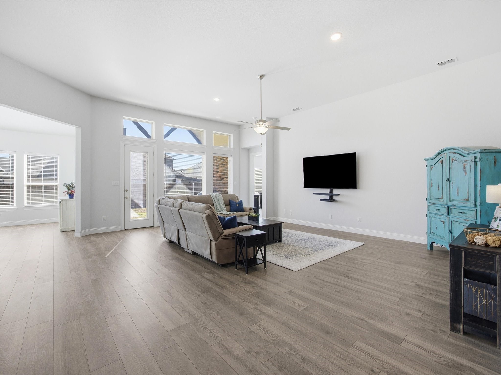 Celina, Texas, 75009, United States, 4 Bedrooms Bedrooms, ,3 BathroomsBathrooms,Residential,For Sale,1988975