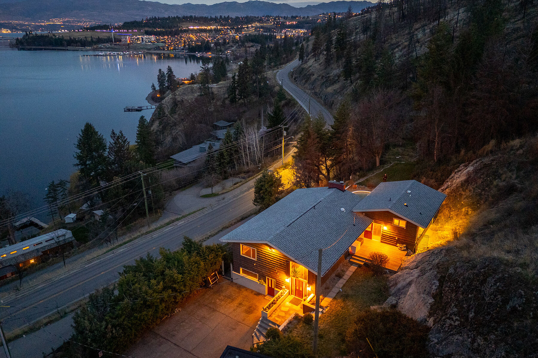  Timeless Design with a Pool - 物件實景