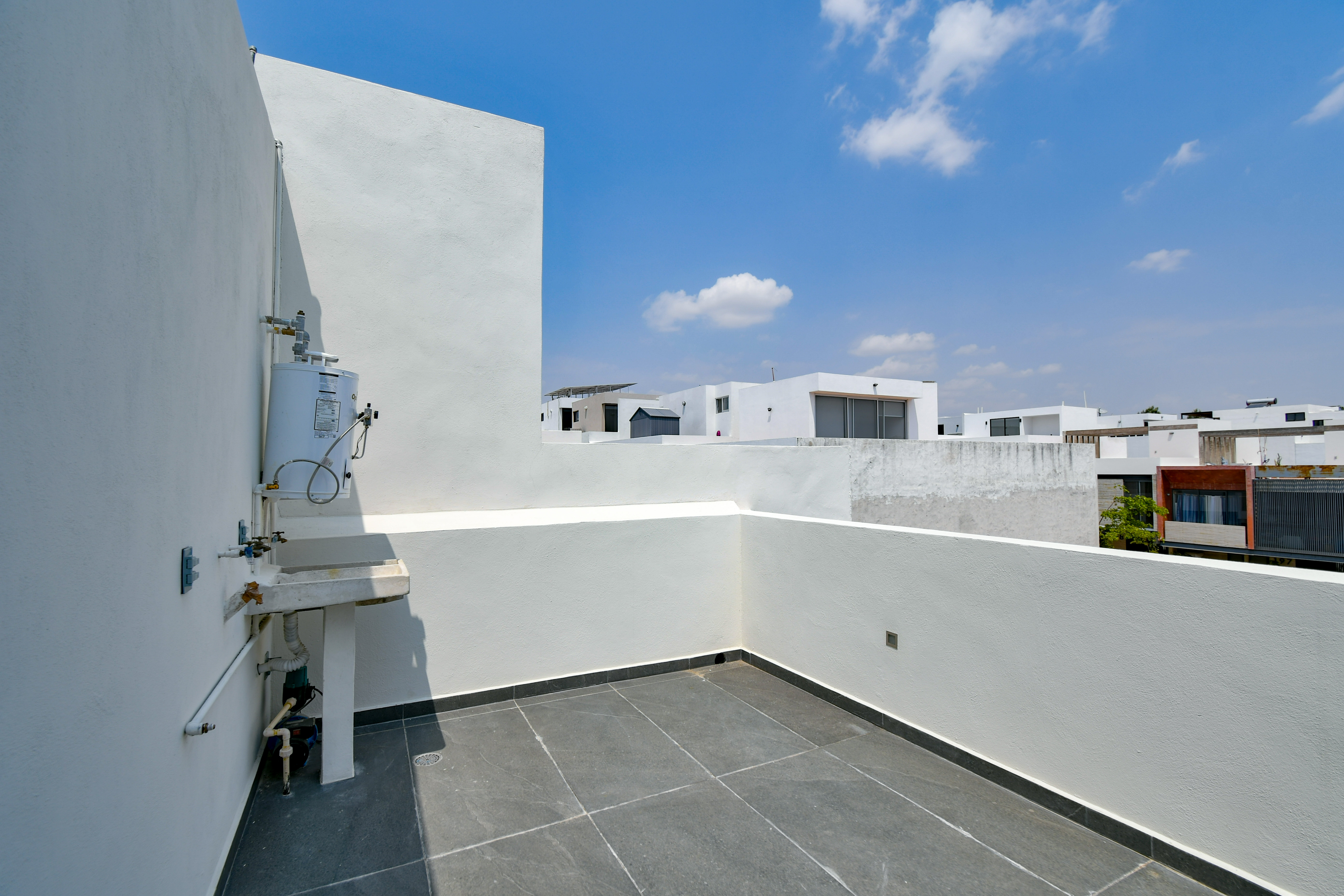  Casa en Coto Pontevedra en Venta a Estrenar - Capital Norte - 物件實景