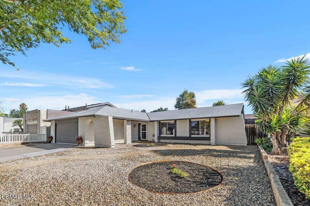 Simi Valley, California, 93065, United States, 3 Bedrooms Bedrooms, ,2 BathroomsBathrooms,Residential,For Sale,1960953